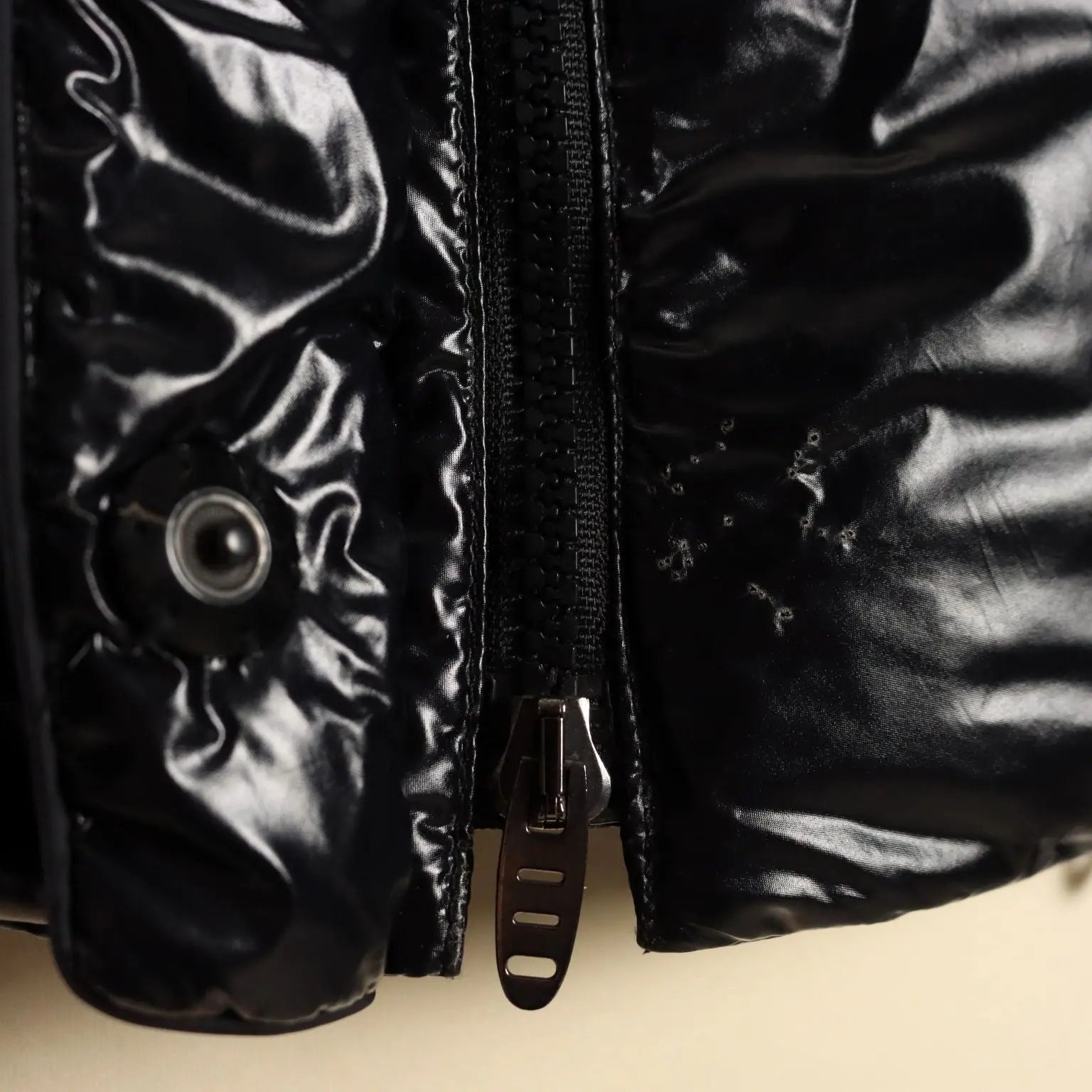Ermanno Scervino Down Jacket UK Size 8 Italy Second Hand - UK Size 8 | Clothing & House Linens | Second hand
