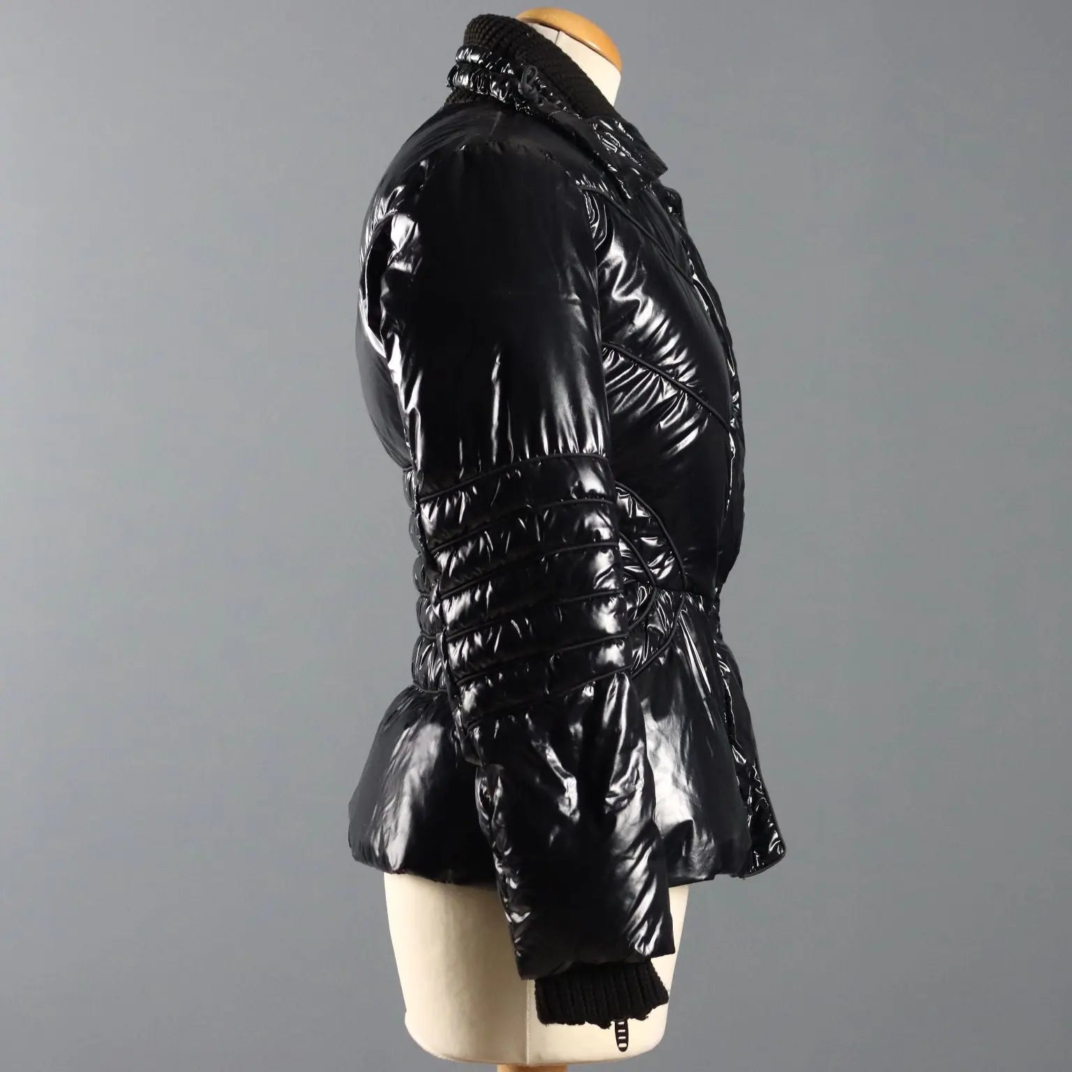 Ermanno Scervino Down Jacket UK Size 8 Italy Second Hand - UK Size 8 | Clothing & House Linens | Second hand