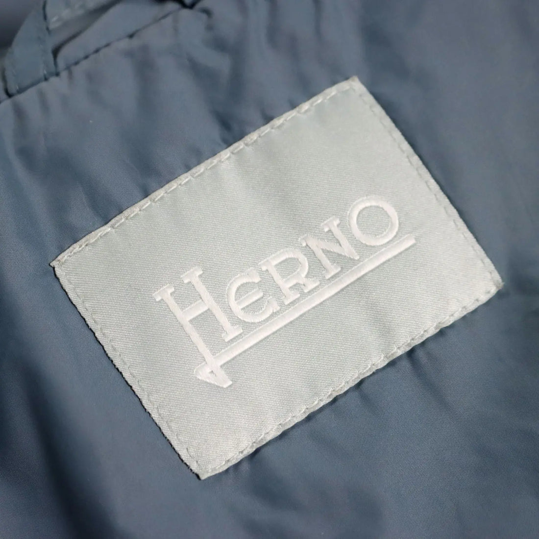 Herno Down Jacket for Women UK Size 8/10 Second Hand - UK Size 8/10 | Clothing & House Linens | Second hand