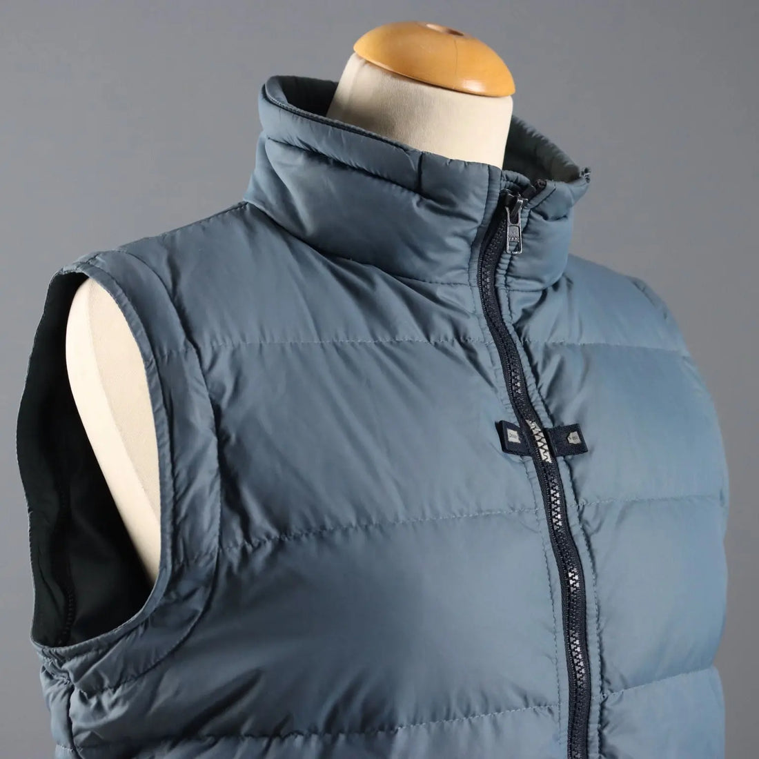 Herno Down Jacket for Women UK Size 8/10 Second Hand - UK Size 8/10 | Clothing & House Linens | Second hand