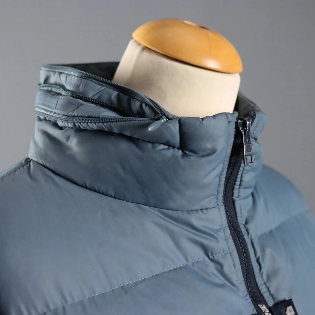 Herno Down Jacket for Women UK Size 8/10 Second Hand - UK Size 8/10 | Clothing & House Linens | Second hand