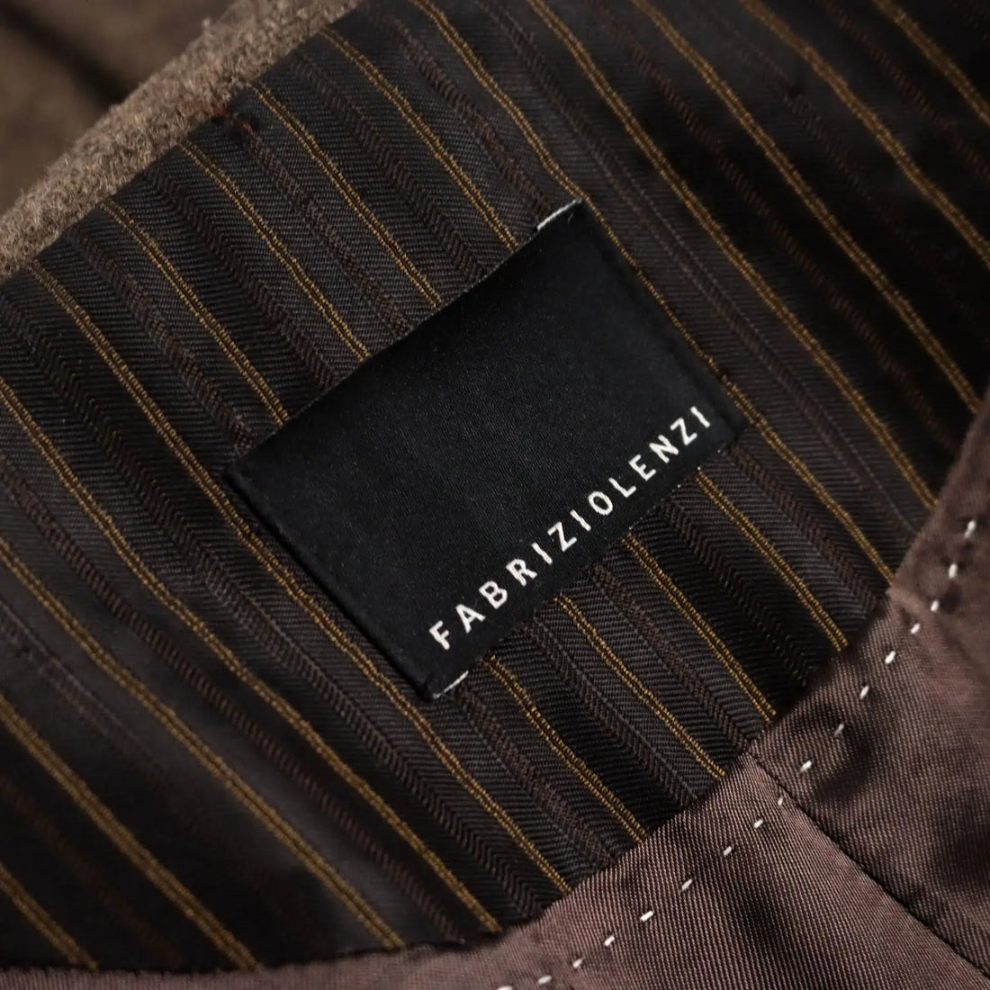Fabrizio Lenzi Blazer Woman Pure Wool UK Size 14 Second Hand - UK Size 14 | Clothing & House Linens | Second hand