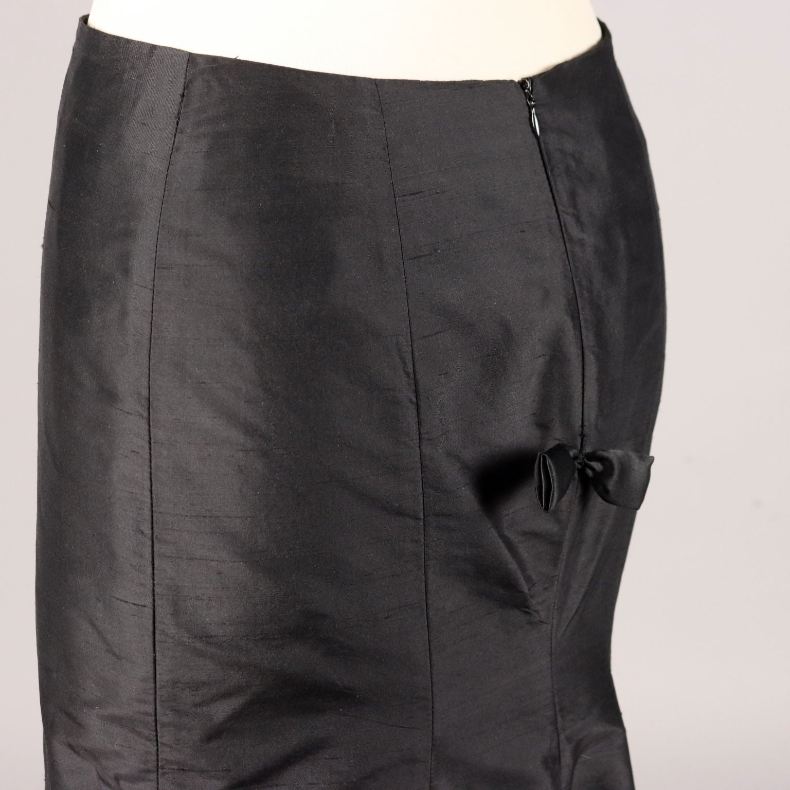 Second Hand Skirt by Nadine Silk UK Size 14 Italy - UK Size 14 | Clothing & House Linens  Second hand