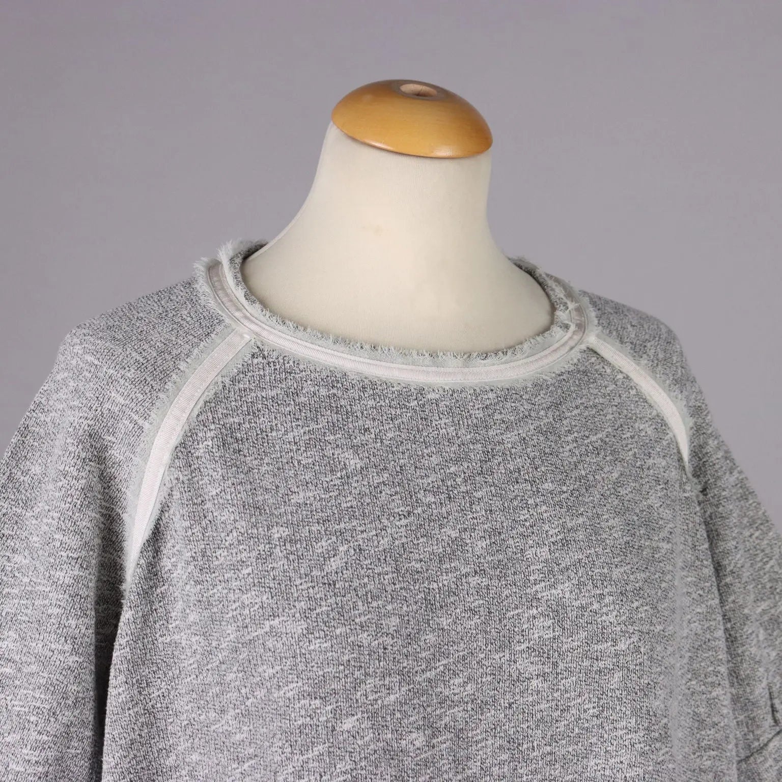 Second Hand Sweatshirt Elisabetta Franchi Cotton UK Size 12 Italy - UK Size 12 | Clothing & House Linens | Second hand