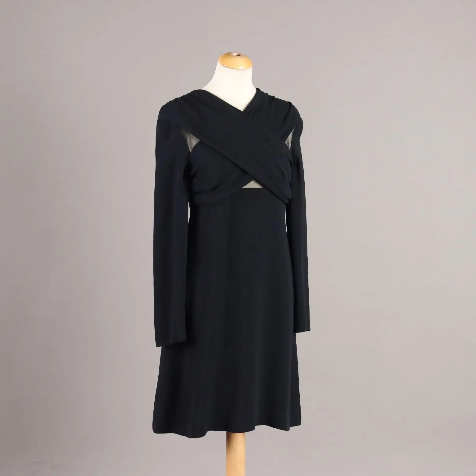 Giorgio Armani Dress Pure Silk UK Size 14 Italy Second Hand - UK Size 14 | Clothing & House Linens | Second hand