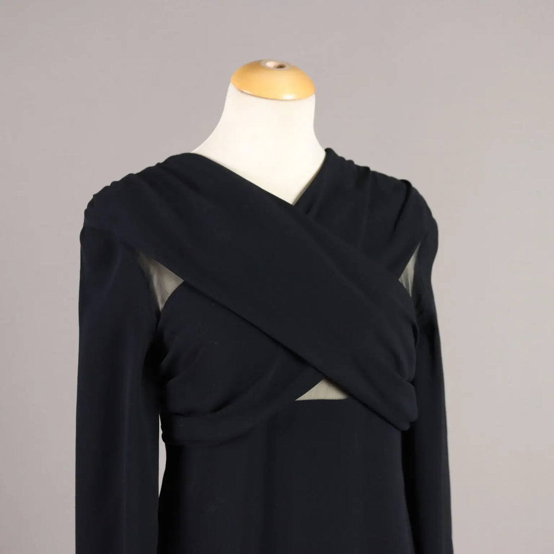 Giorgio Armani Dress Pure Silk UK Size 14 Italy Second Hand - UK Size 14 | Clothing & House Linens | Second hand