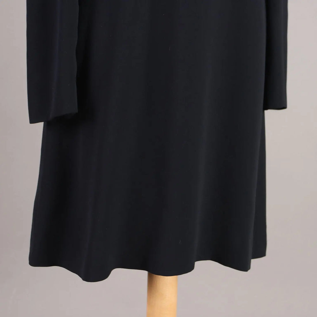 Giorgio Armani Dress Pure Silk UK Size 14 Italy Second Hand - UK Size 14 | Clothing & House Linens | Second hand