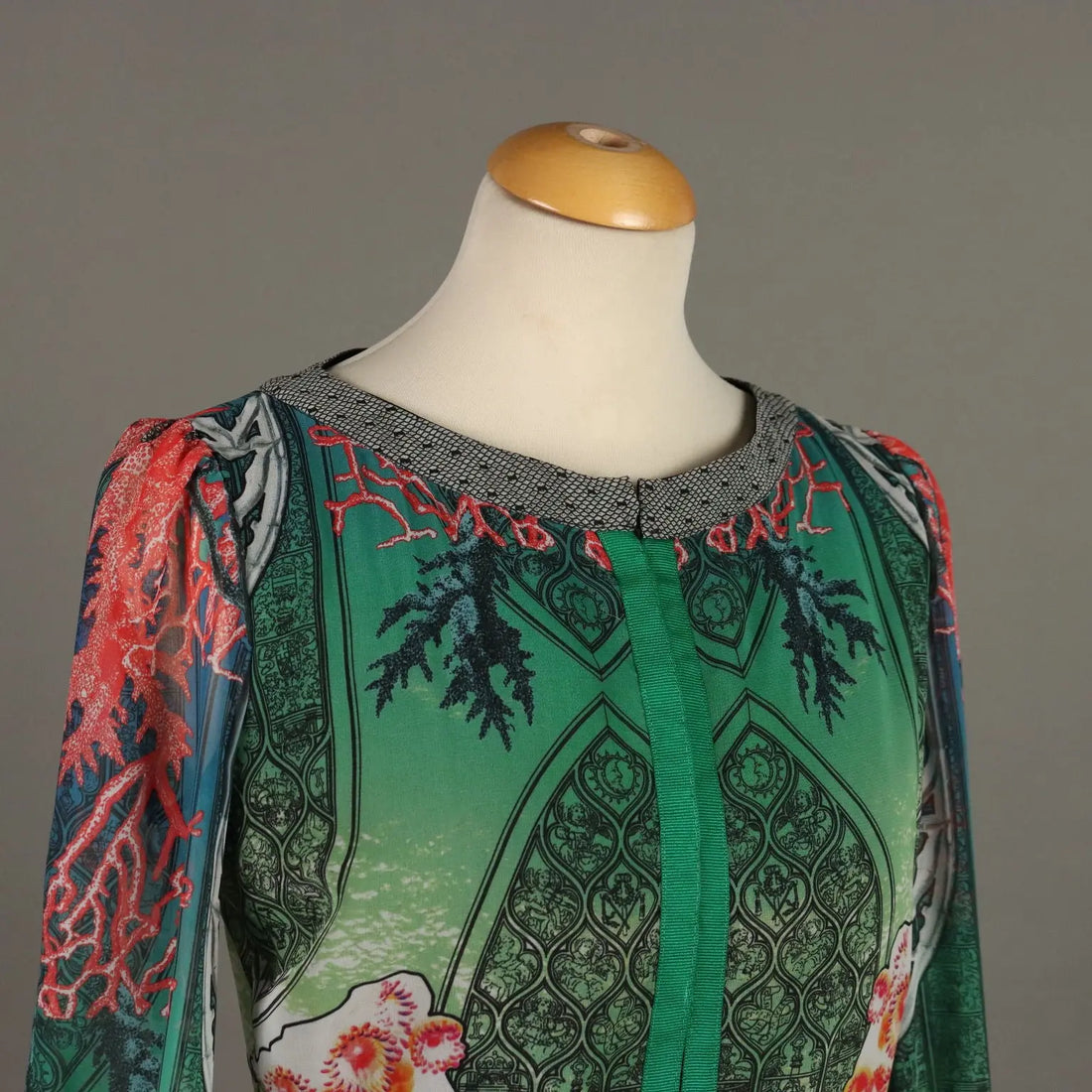 Piccione.Piccione Green Dress Fabric UK Size 12 Italy Second Hand - UK Size 12 | Clothing & House Linens | Second hand