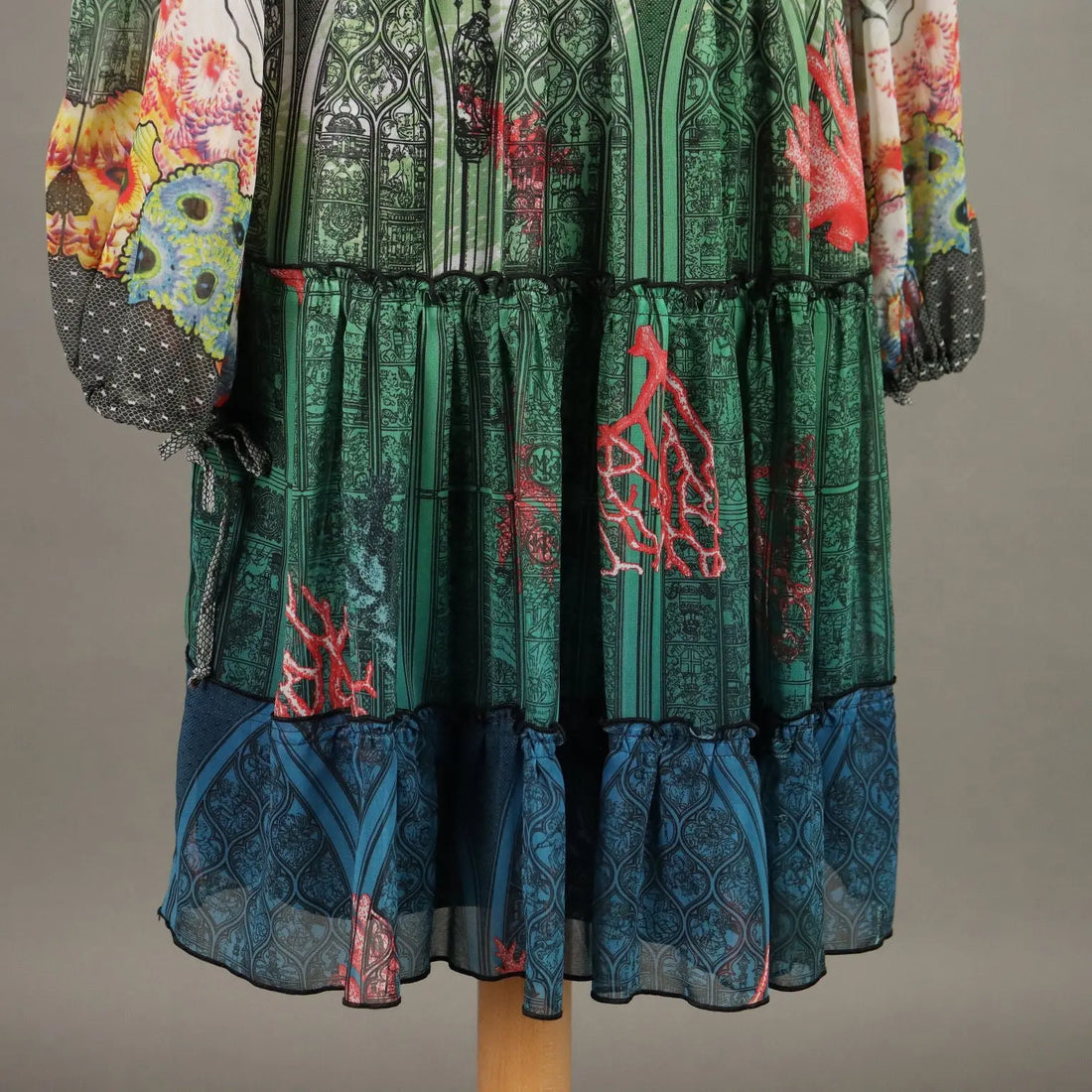 Piccione.Piccione Green Dress Fabric UK Size 12 Italy Second Hand - UK Size 12 | Clothing & House Linens | Second hand