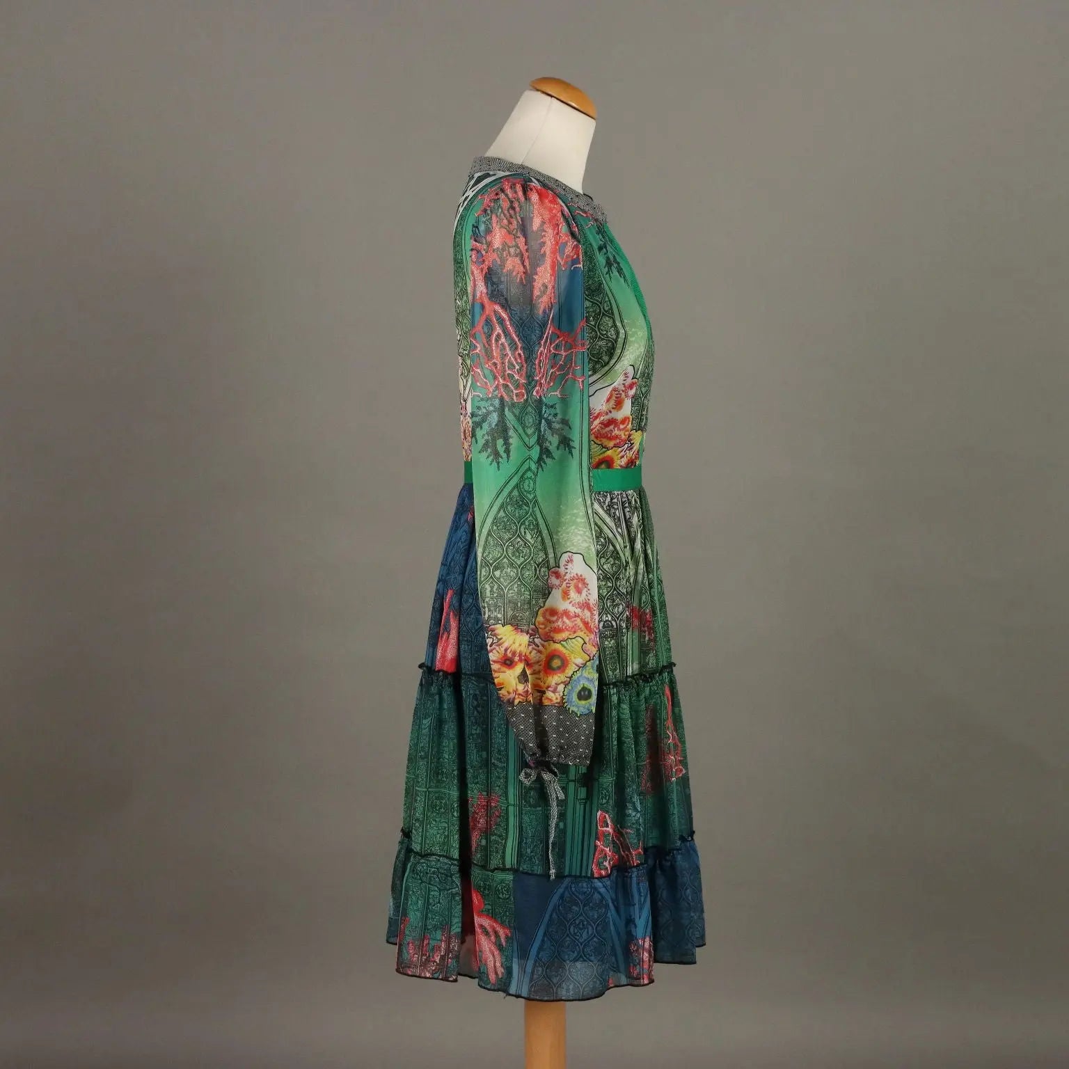 Piccione.Piccione Green Dress Fabric UK Size 12 Italy Second Hand - UK Size 12 | Clothing & House Linens | Second hand