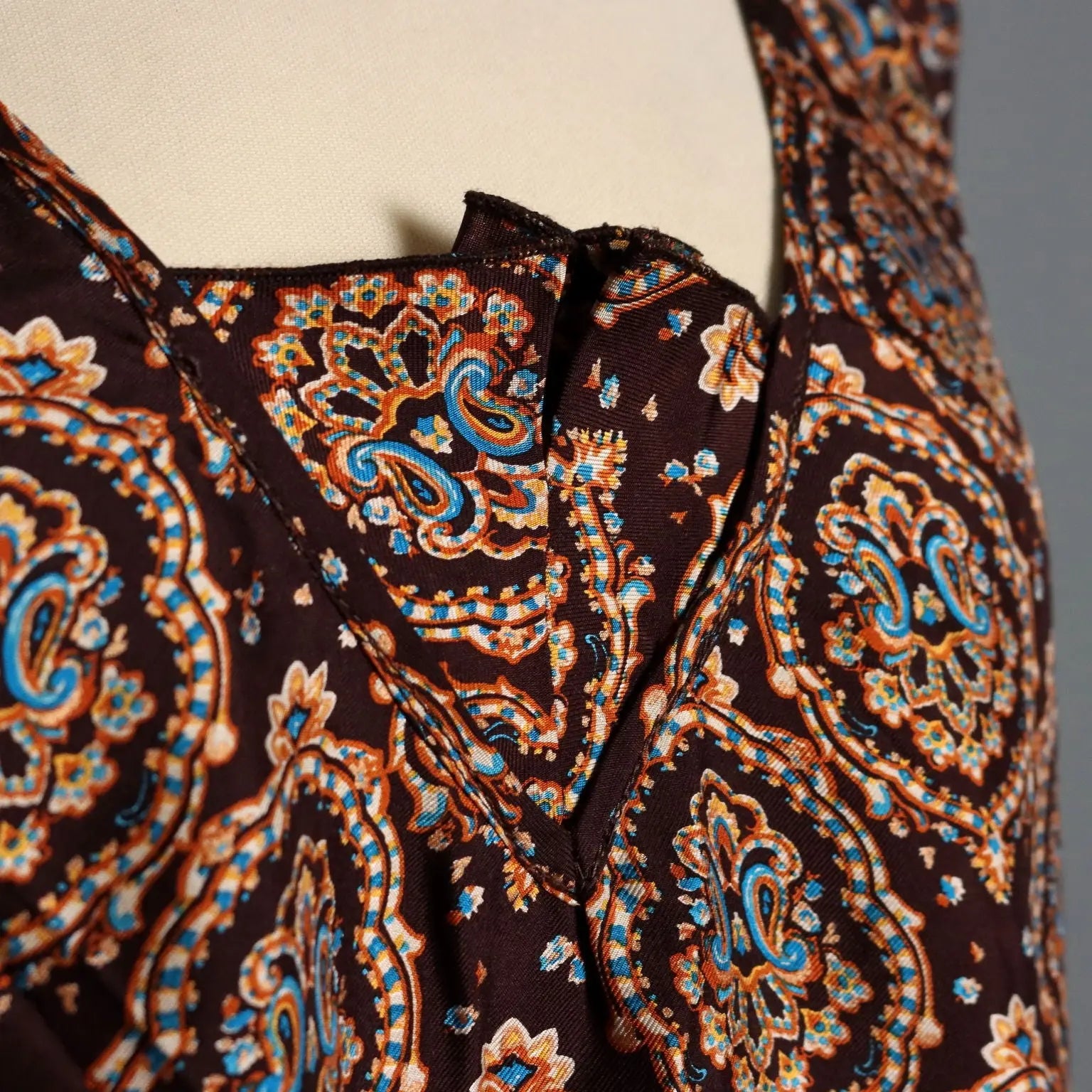 Mauro Grifoni Silk Caftan UK Size 14 Paisley Italy Second Hand - UK Size 14 | Clothing & House Linens | Second hand