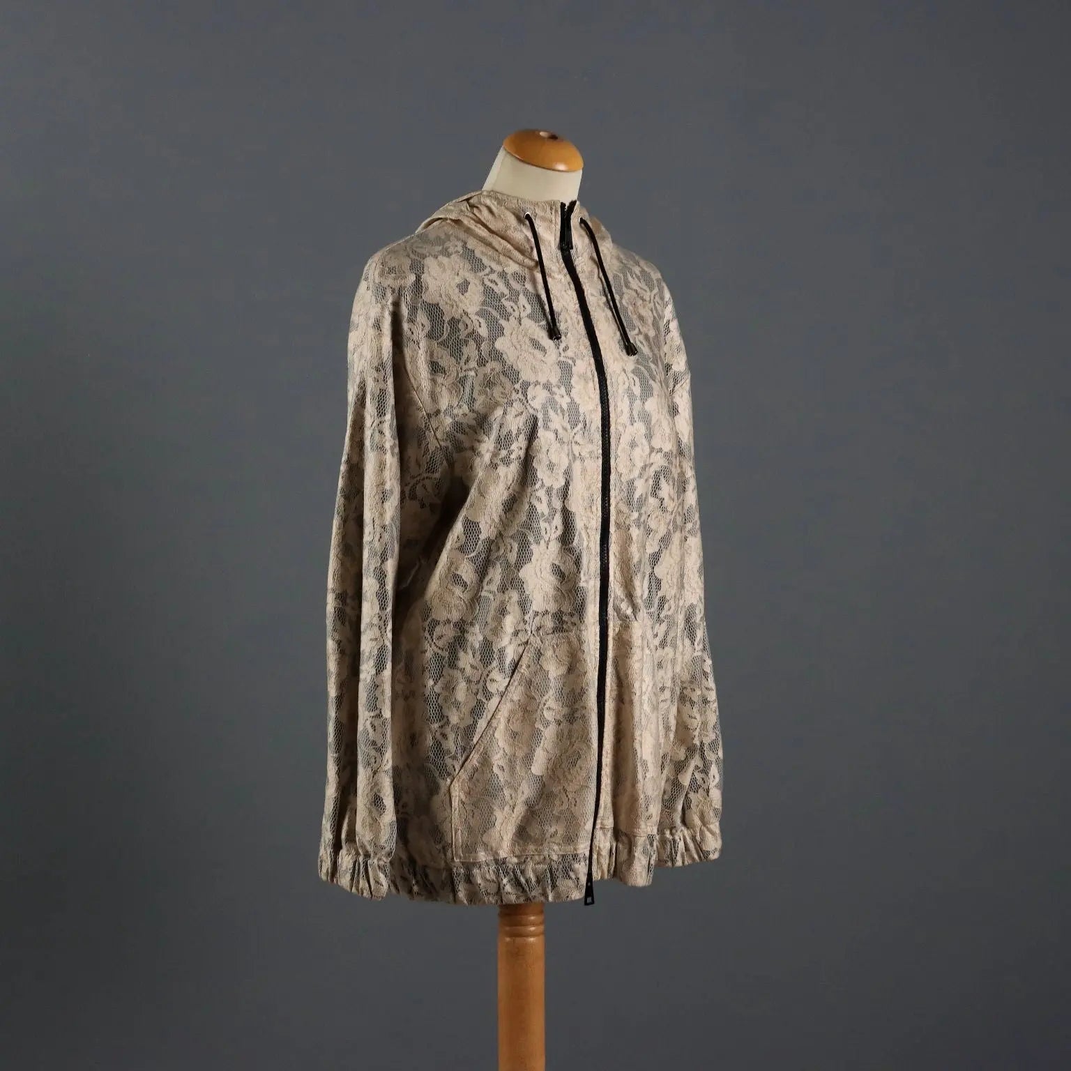 MSGM Waterproof Jacket Viscosa UK Size 10 Second Hand - UK Size 10 | Clothing & House Linens | Second hand