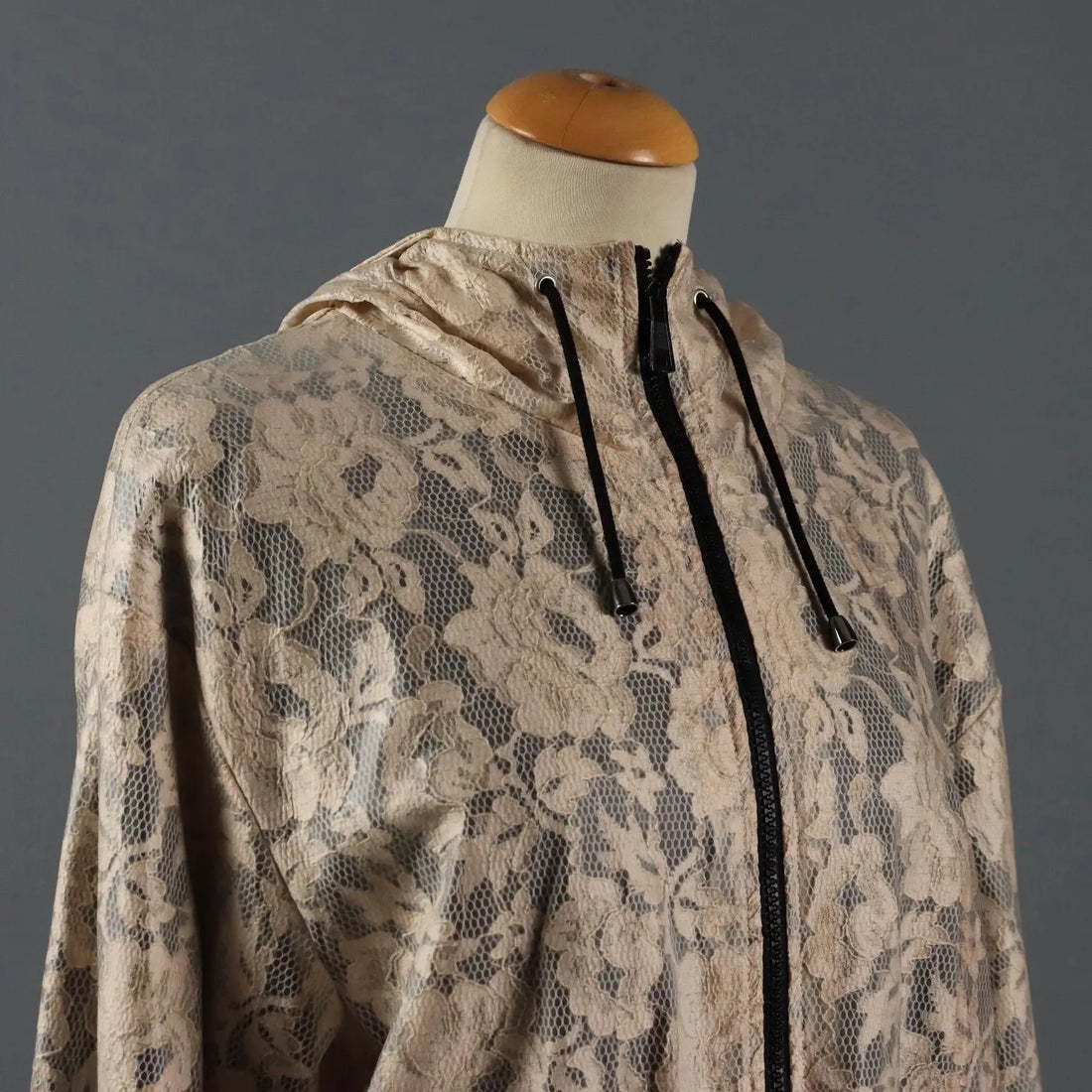 MSGM Waterproof Jacket Viscosa UK Size 10 Second Hand - UK Size 10 | Clothing & House Linens | Second hand