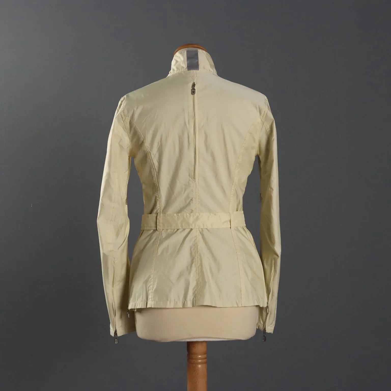Belstaff Jacket Nylon Fabric 4 Pockets UK Size 14 Second Hand - UK Size 14 | Clothing & House Linens | Second hand