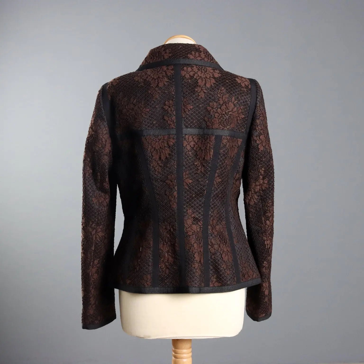 Escada Lace Jacket Flowers UK Size 12 Second Hand Germany - UK Size 12 | Clothing & House Linens | Second hand