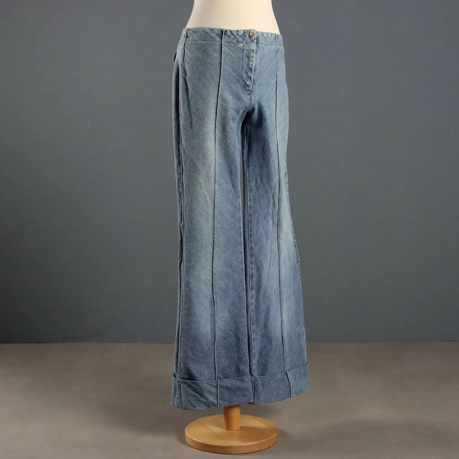 Fendi Bootcut Jeans with Pocket UK Size 14 Second Hand Italy - UK Size 14 | Clothing & House Linens | Second hand