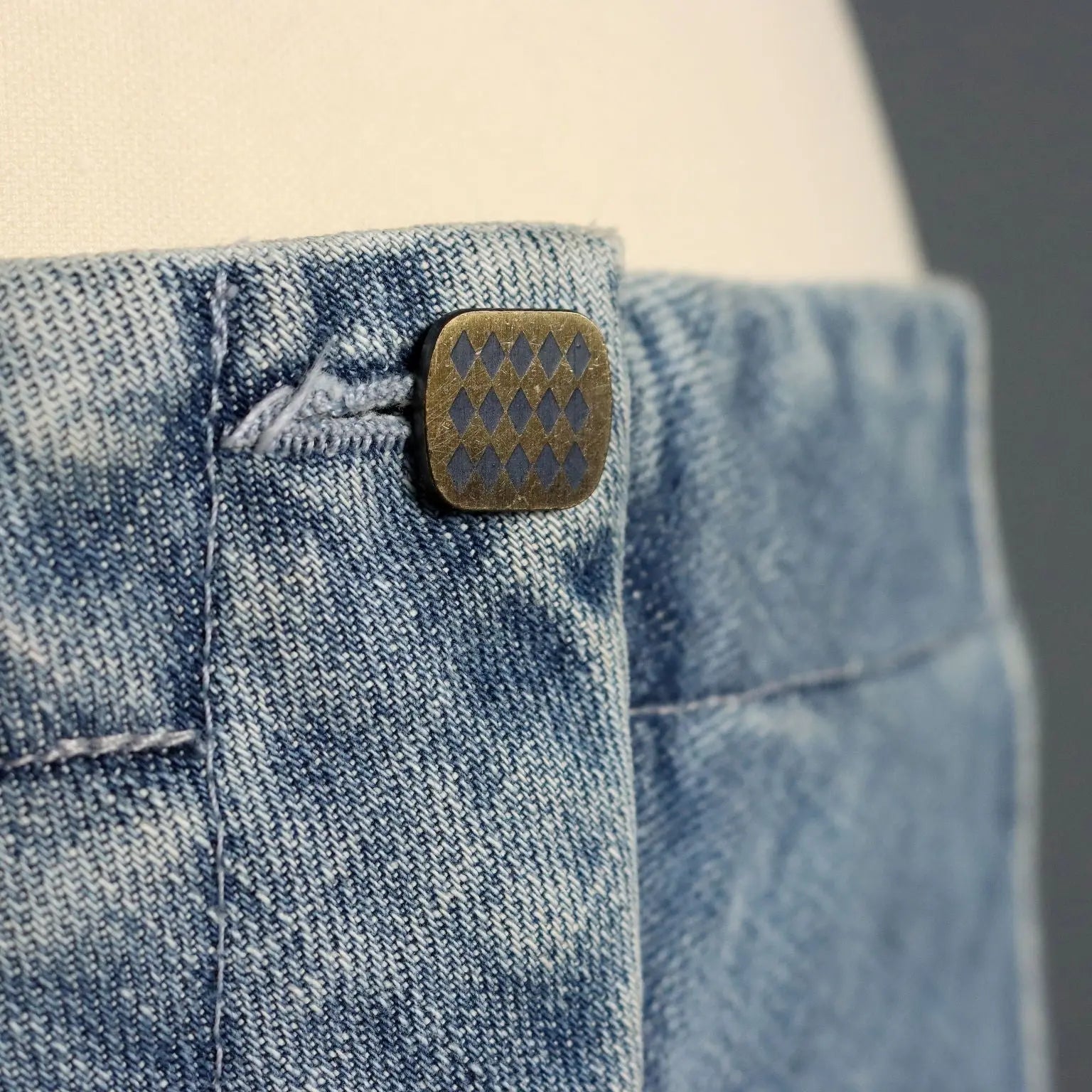 Fendi Bootcut Jeans with Pocket UK Size 14 Second Hand Italy - UK Size 14 | Clothing & House Linens | Second hand