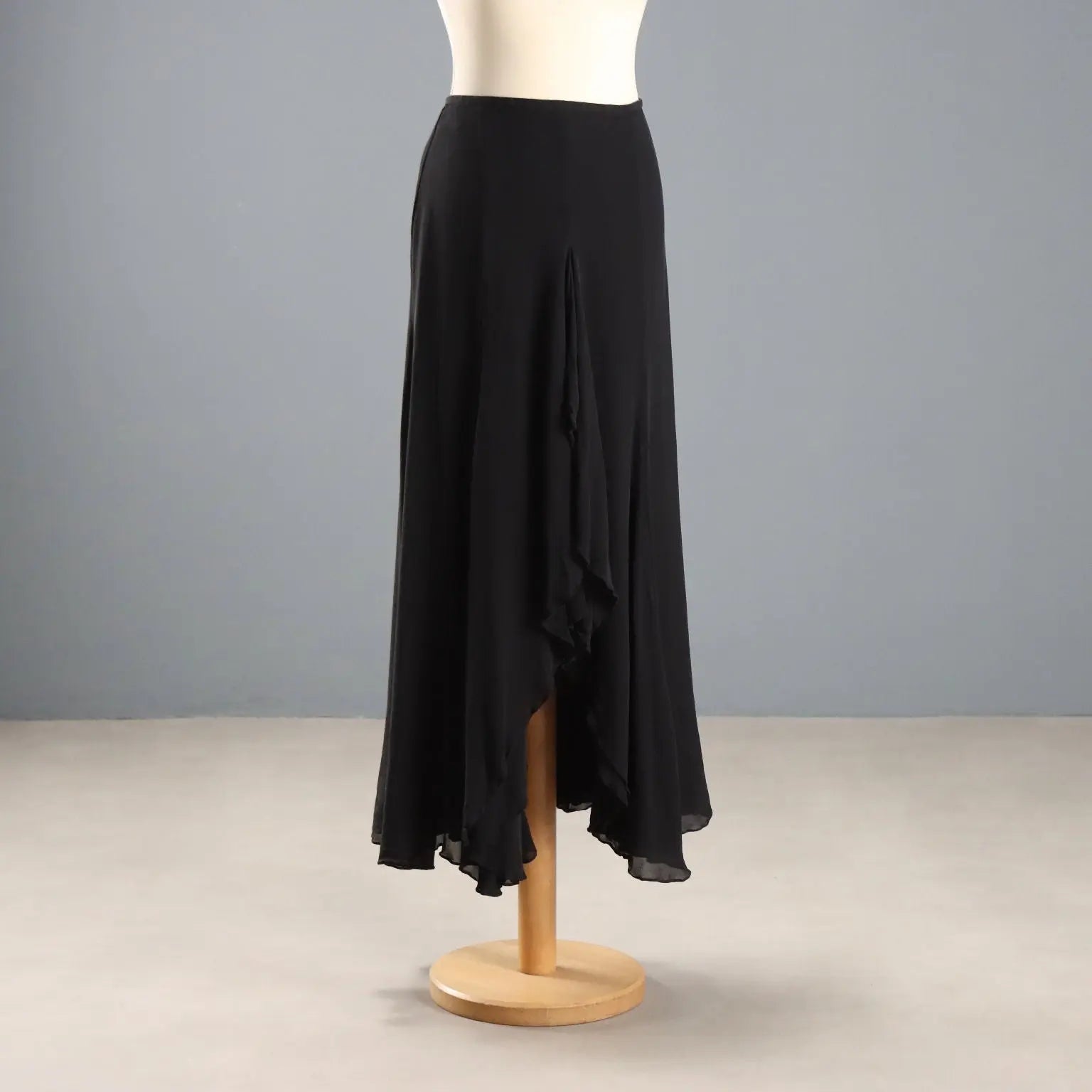 Escada Long Silk Skirt UK Size 12/14 Second Hand Germany