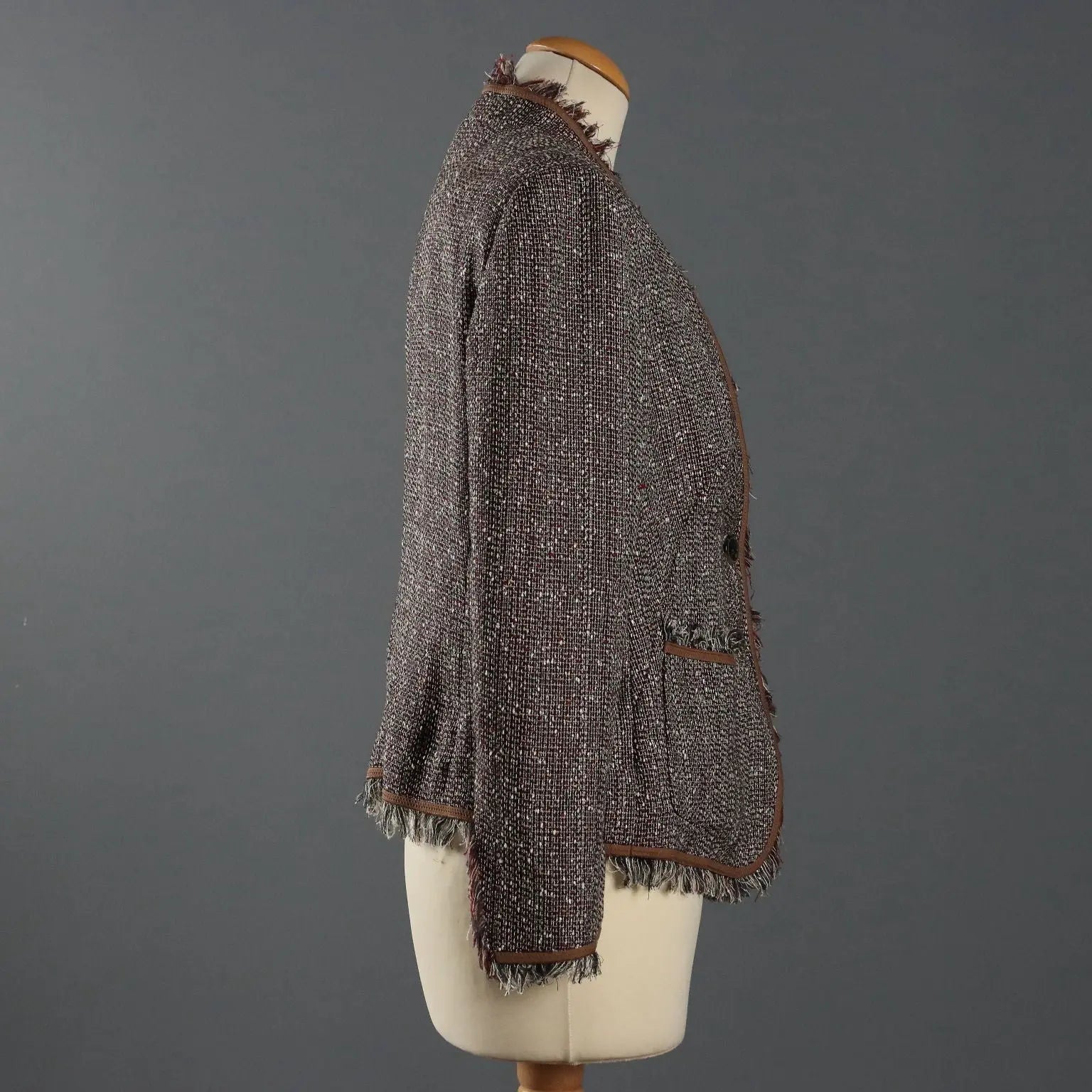 Escada Linen Blend Tweed Jacket UK Size 12/14 Germany Second Hand - UK Size 12/14 | Clothing & House Linens | Second hand