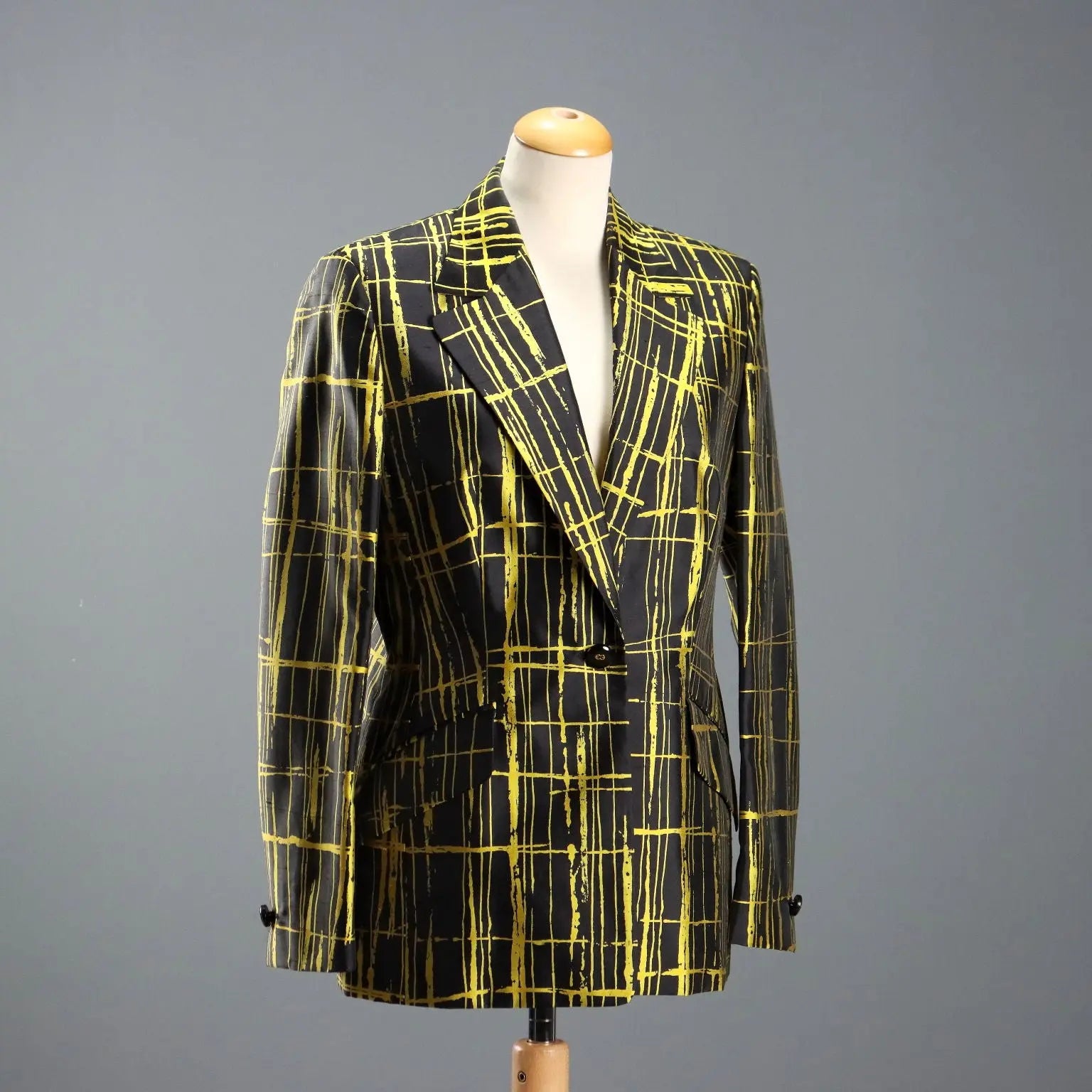 Escada Blazer Abstract Print Polyammide Sik UK Size 12/14 Second Hand - UK Size 12/14 | Clothing & House Linens | Second hand