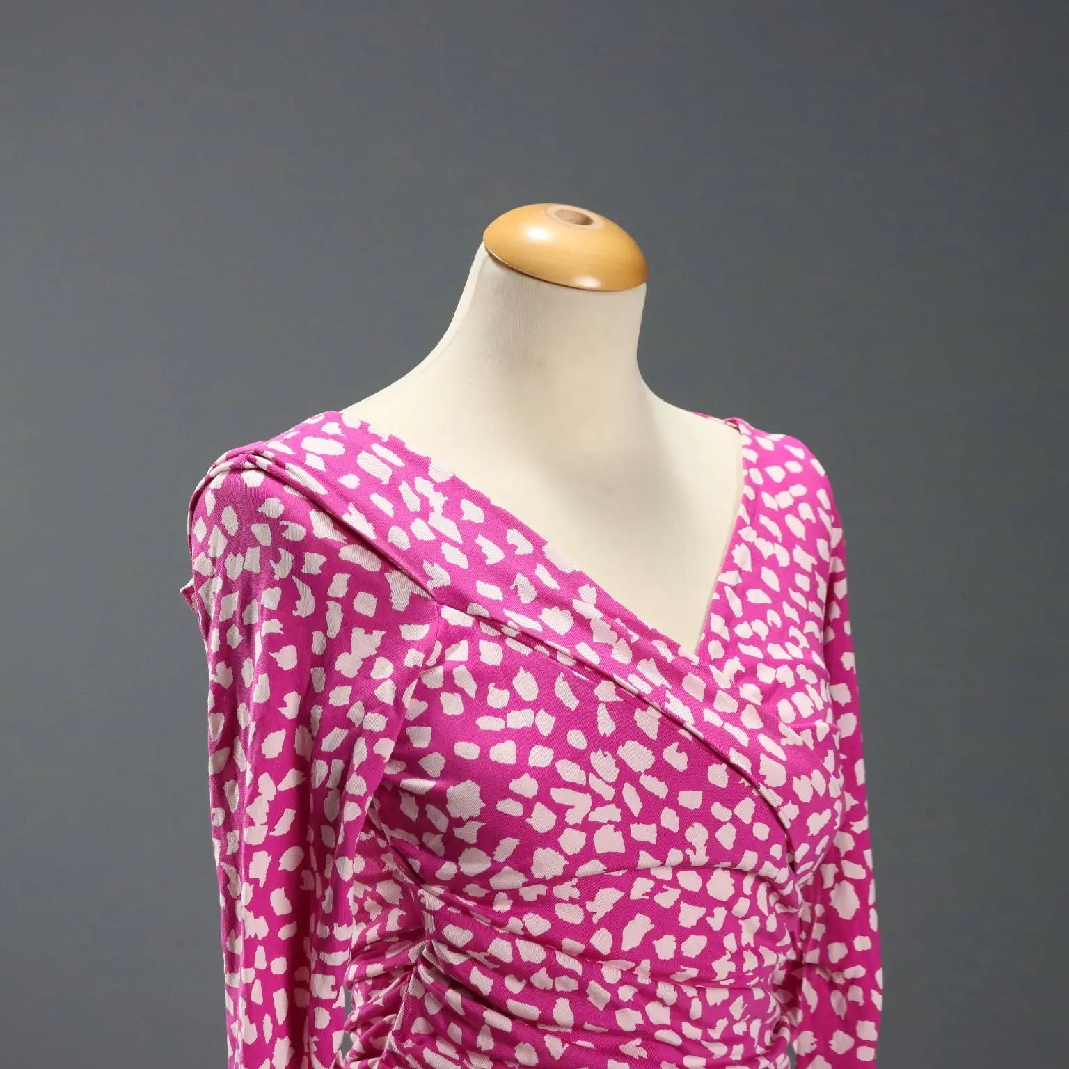 Diane Von Furstenberg Dress Jersey Silk UK Size 10 Pre-Loved