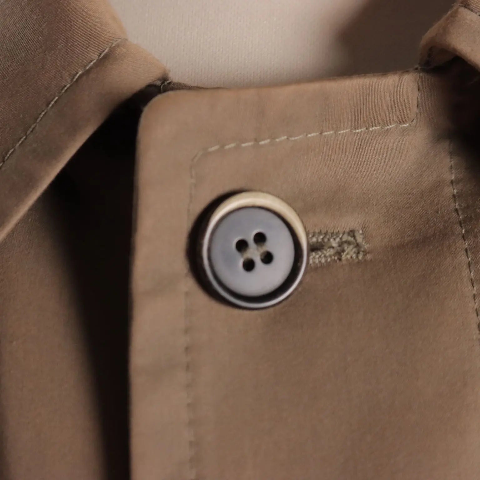 Corneliani Trench Man Second Hand Cotton Wool UK Size 40 Italy - UK Size 40 | Clothing & House Linens | Second hand