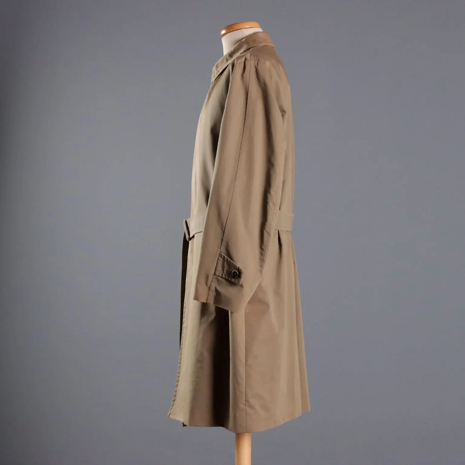 Corneliani Trench Man Second Hand Cotton Wool UK Size 40 Italy - UK Size 40 | Clothing & House Linens | Second hand