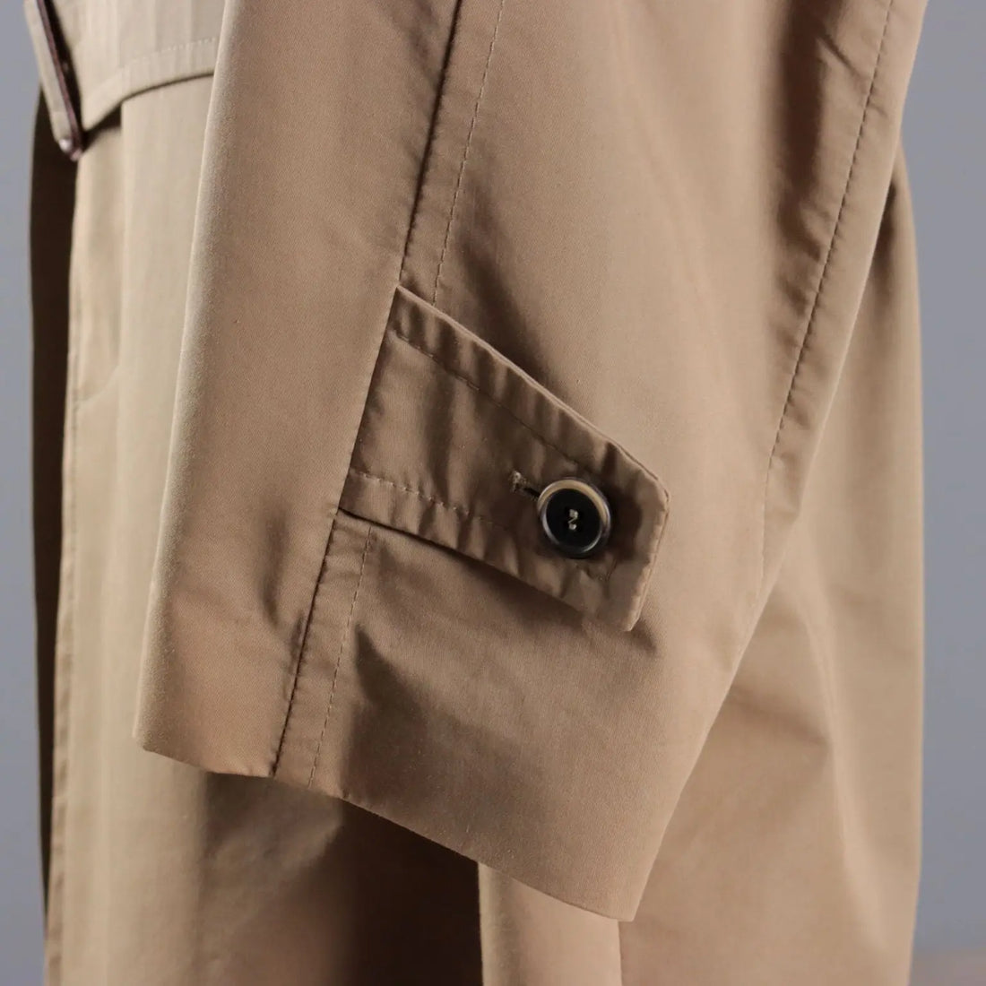 Corneliani Trench Man Second Hand Cotton Wool UK Size 40 Italy - UK Size 40 | Clothing & House Linens | Second hand