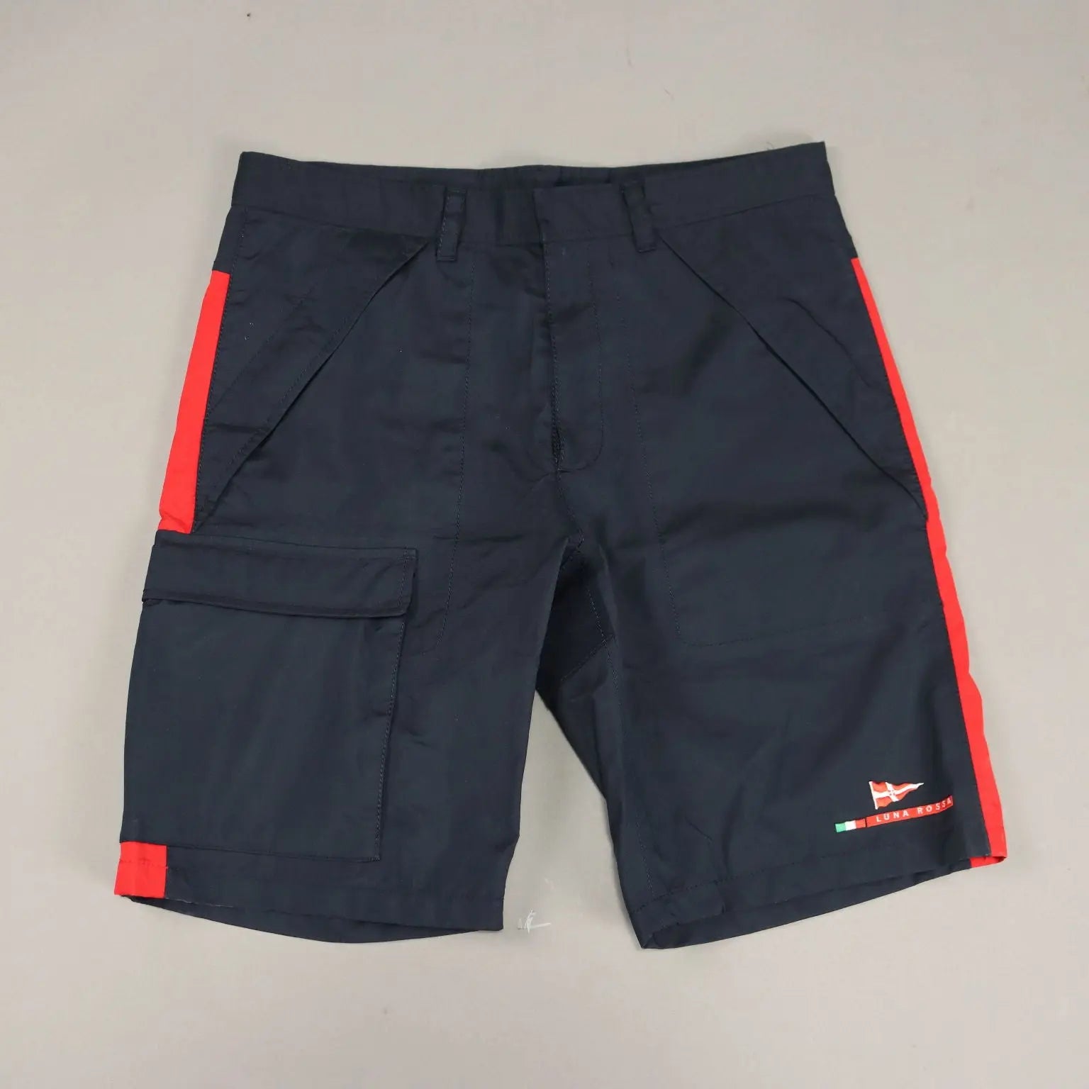Prada Luna Rossa Bermuda Shorts Polyester UK/US Size 36 Second Hand - UK/US Size 36 | Clothing & House Linens | Second hand