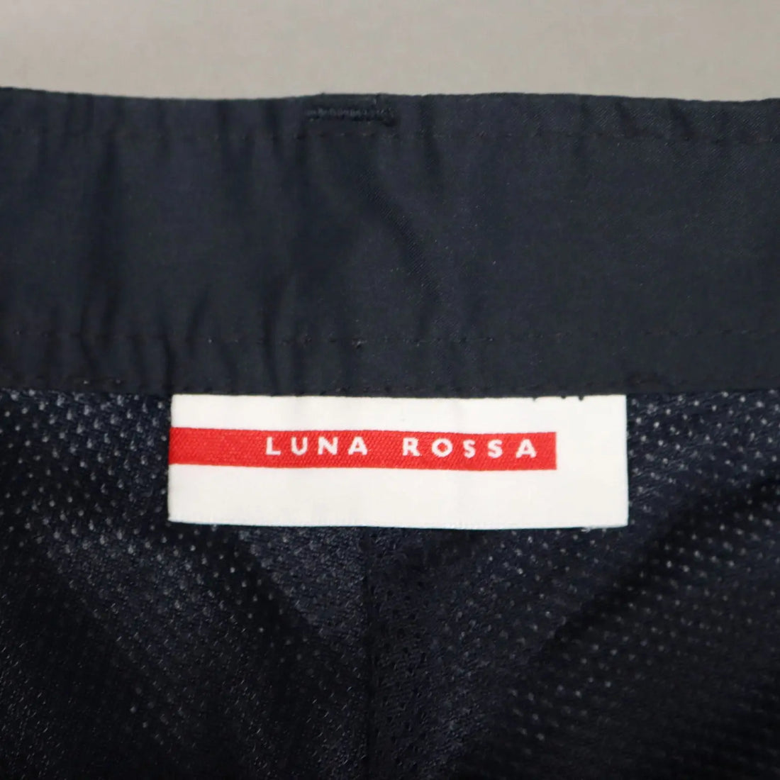Prada Luna Rossa Bermuda Shorts Polyester UK/US Size 36 Second Hand - UK/US Size 36 | Clothing & House Linens | Second hand