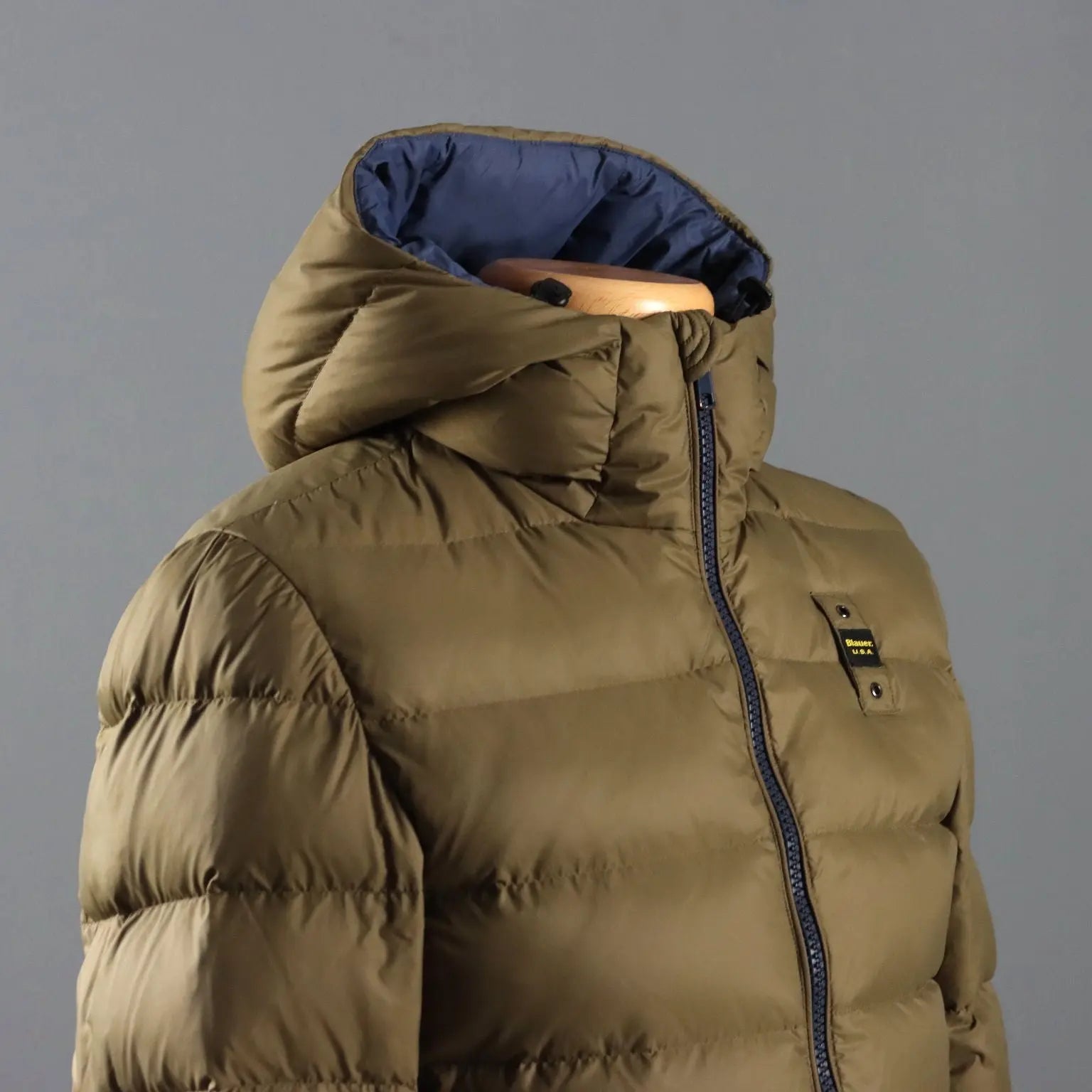 Blauer Men's Down Jacket Poliammide UK Size 36 Second Hand - UK Size 36 | Clothing & House Linens | Second hand