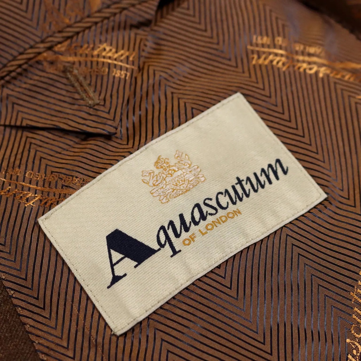 Aquascutum Men's Blazer Wool UK Size 38/40 Second Hand - UK Size 38/40 | Clothing & House Linens | Second hand