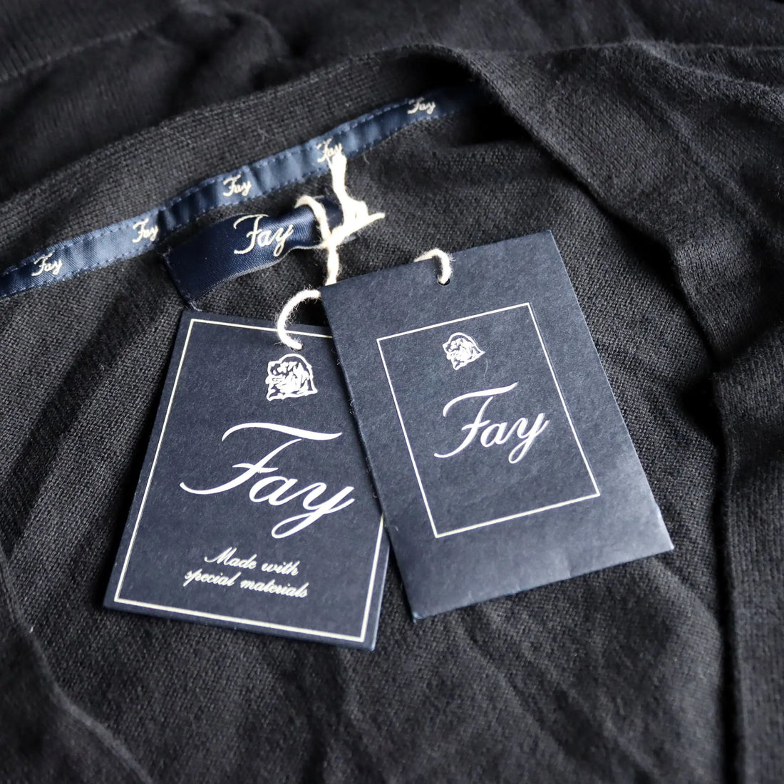 Fay Men's Black Cashmere Blend Cardigan UK Size 40 Second Hand