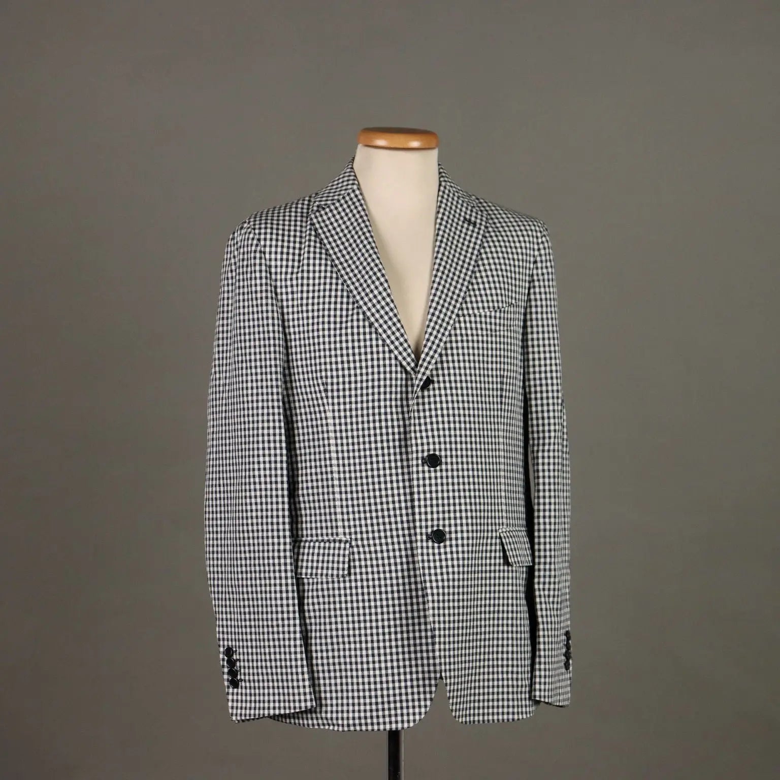 Gi Capri Men's Blazer Wool UK Size 44 Italy Second Hand - UK Size 44 | Clothing & House Linens | Second hand