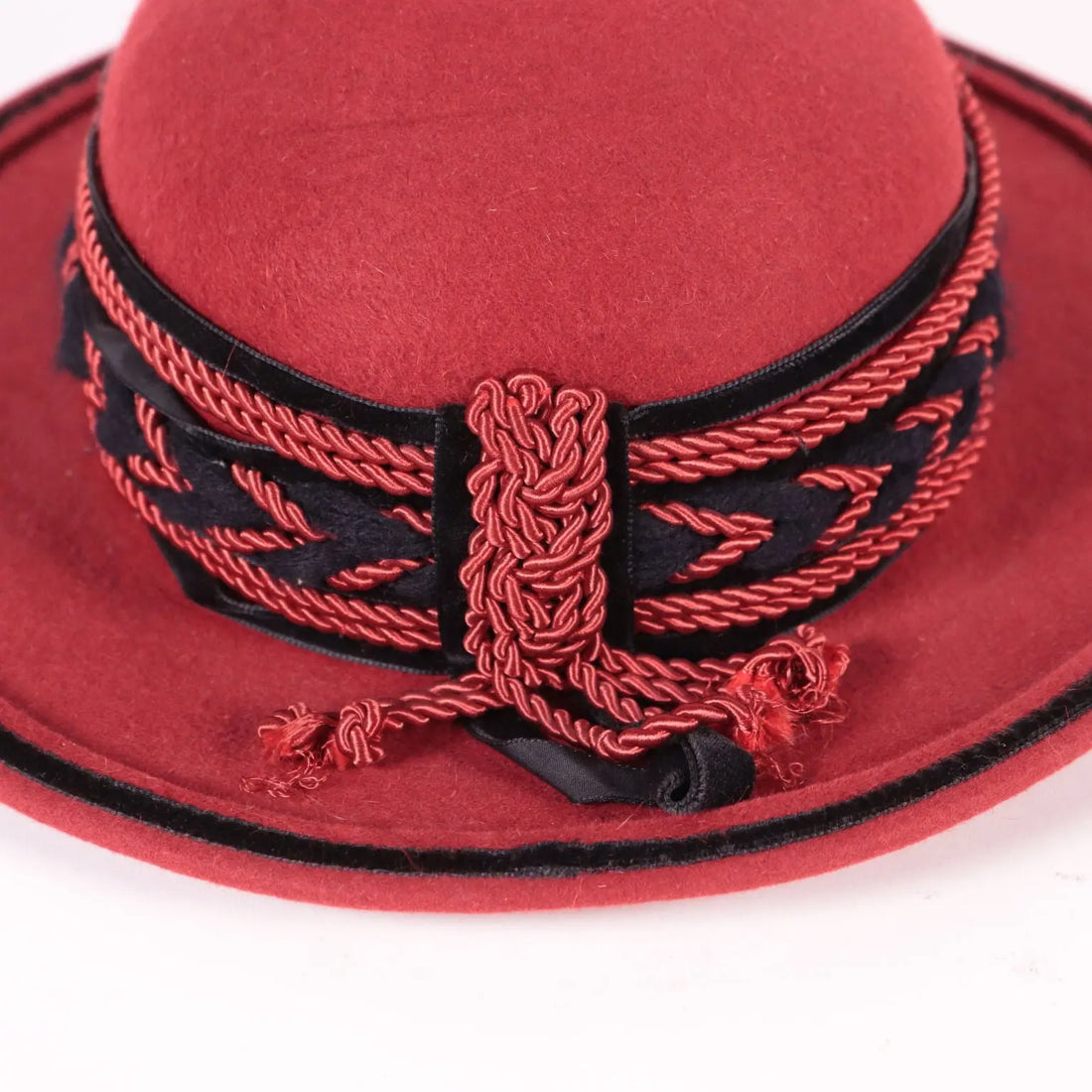 Vintage Women's Hat Red Felt Milan Italy 1960s 1970s | Clothing & House Linens | Vintage