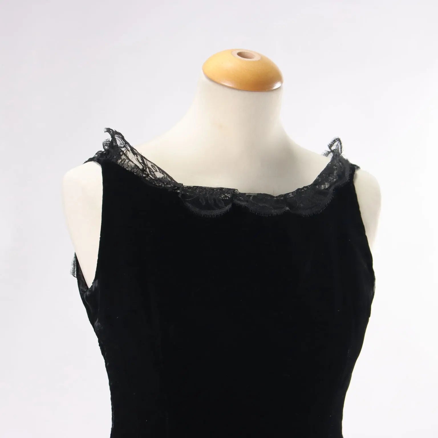 Vintage Dress Velvet Size 10 Italy 1960s - Size 10 | Clothing & House Linens | Vintage