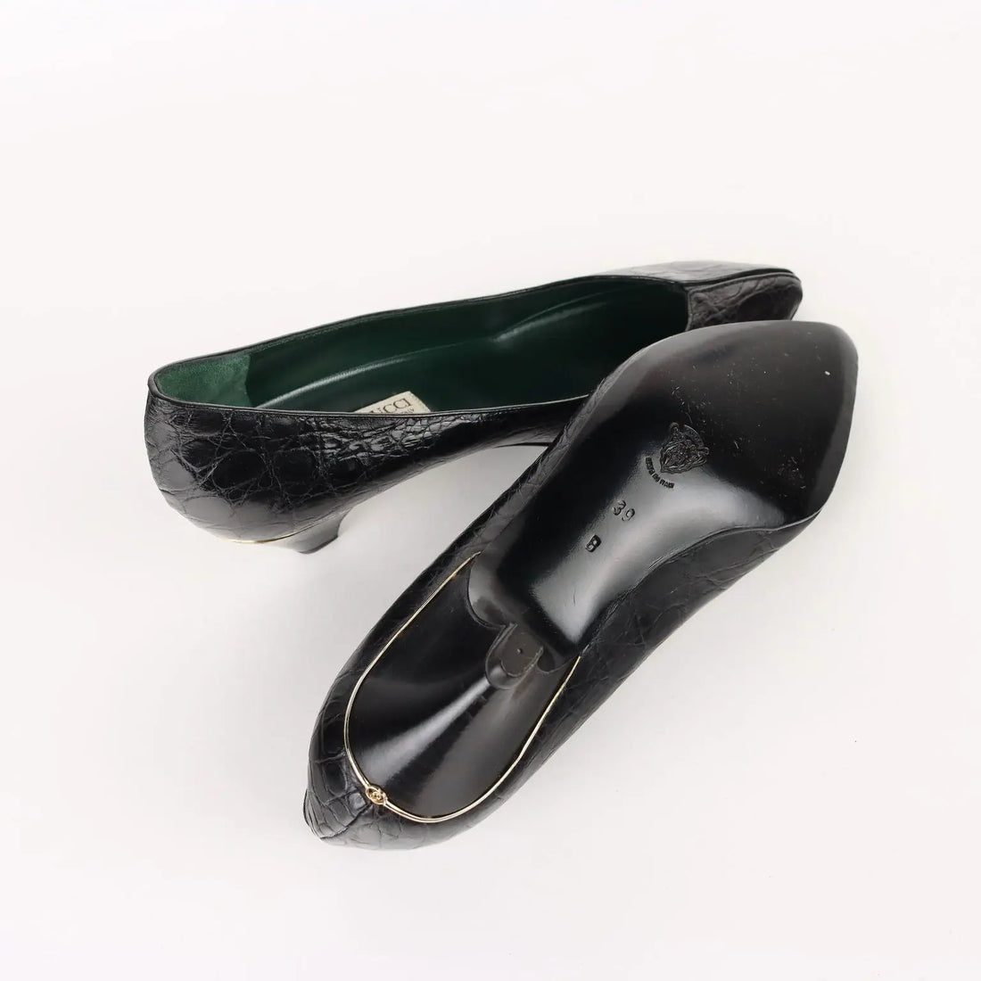 Vintage Gucci Shoes Leather N. 9 Italy 1980s-1990s - Size N. 6 | Clothing & House Linens | Vintage