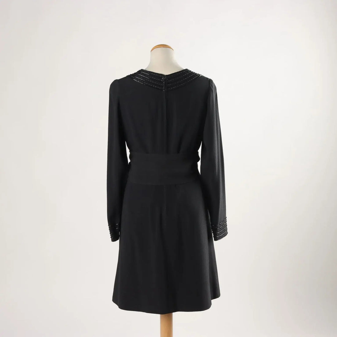 Vintage Dress Wool Size 14 Italy 1960-1970s - Size 14 | Clothing & House Linens | Vintage