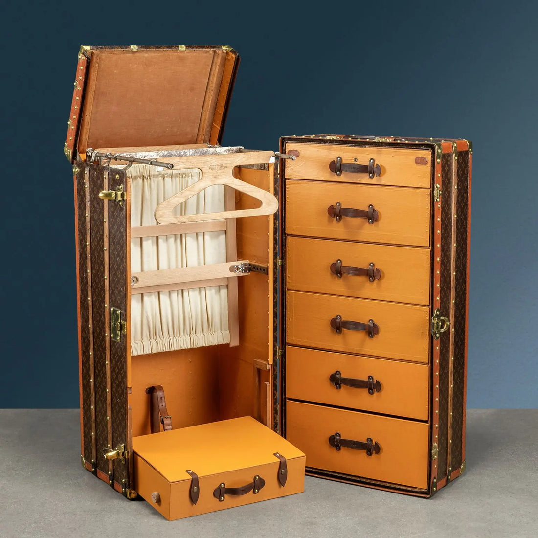 Louis Vuitton Malle Armoire Trunk Leather France 1935 ca. - 1935 ca. | Clothing & House Linens  Vintage