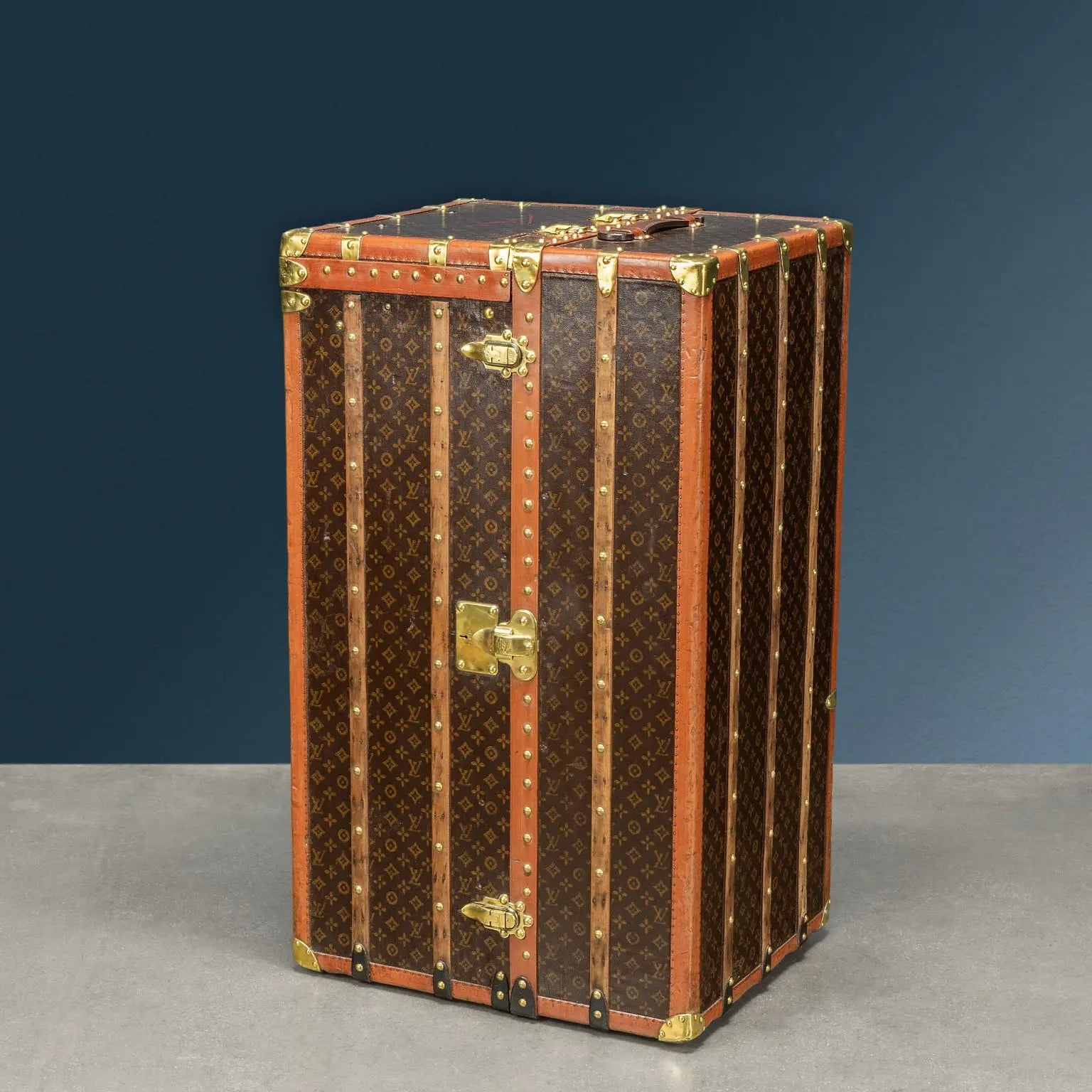 Louis Vuitton Malle Armoire Trunk Leather France 1935 ca. - 1935 ca. | Clothing & House Linens  Vintage