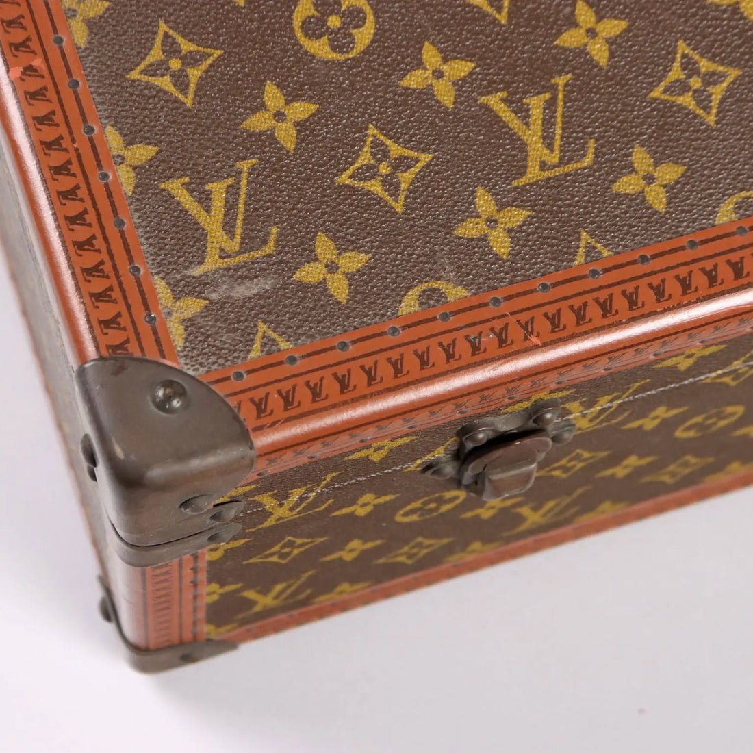 Vintage 1970s Suitcase Louis Vuitton Alzer 80 Monogram Canvas France - Paris, 1970s | Clothing & House Linens | Vintage
