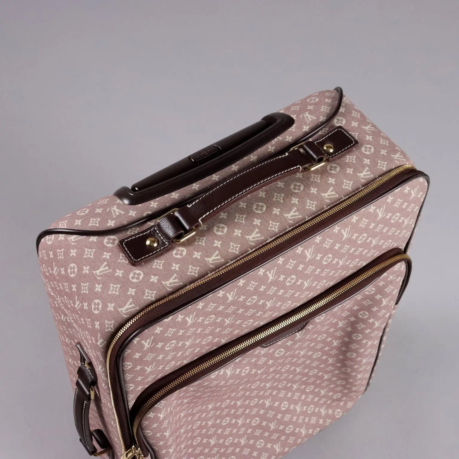Louis Vuitton Trolley Idylle Pegase 55 Pink Monogram Fabric - Paris 2012 | Clothing & House Linens | Vintage