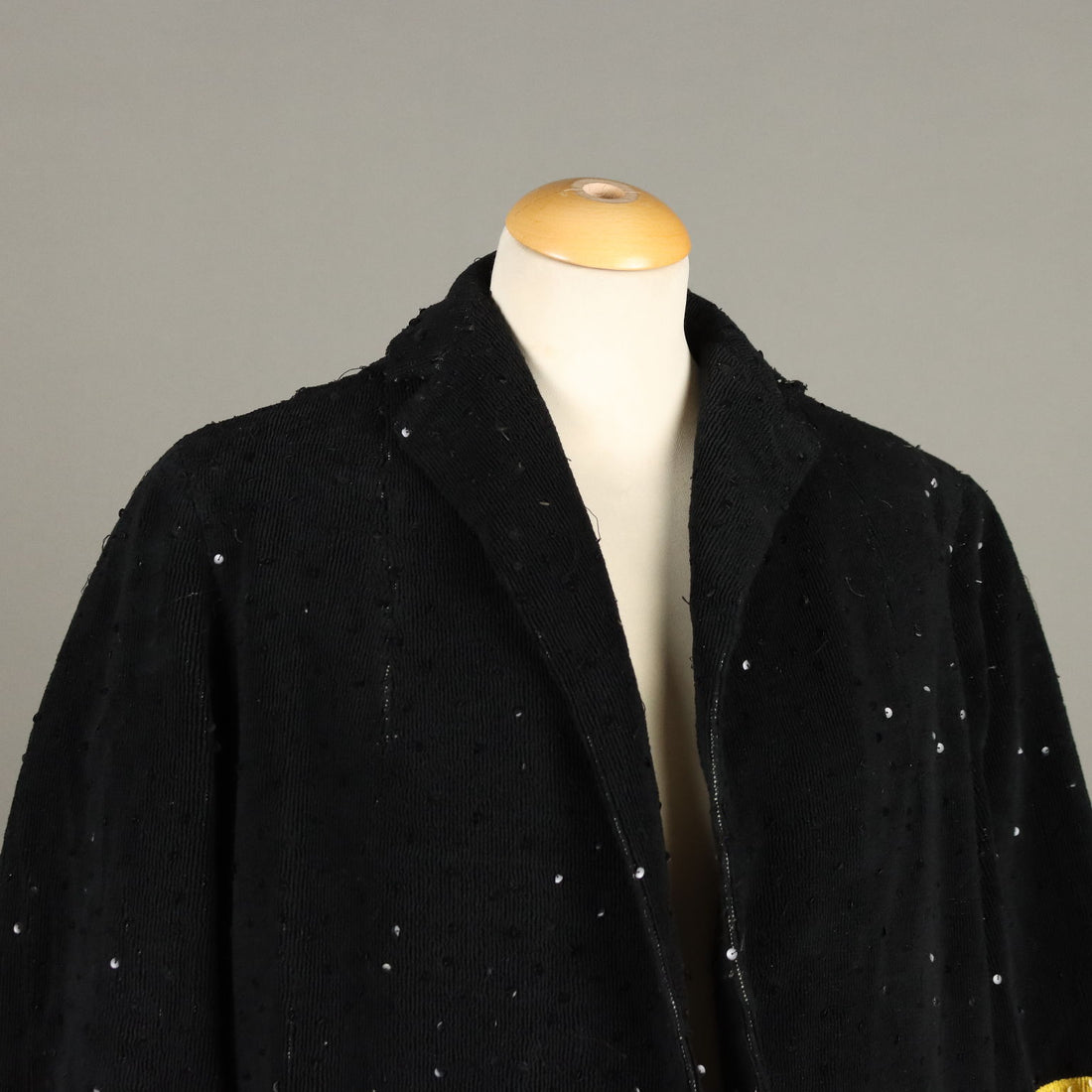  | Clothing & House Linens  Vintage