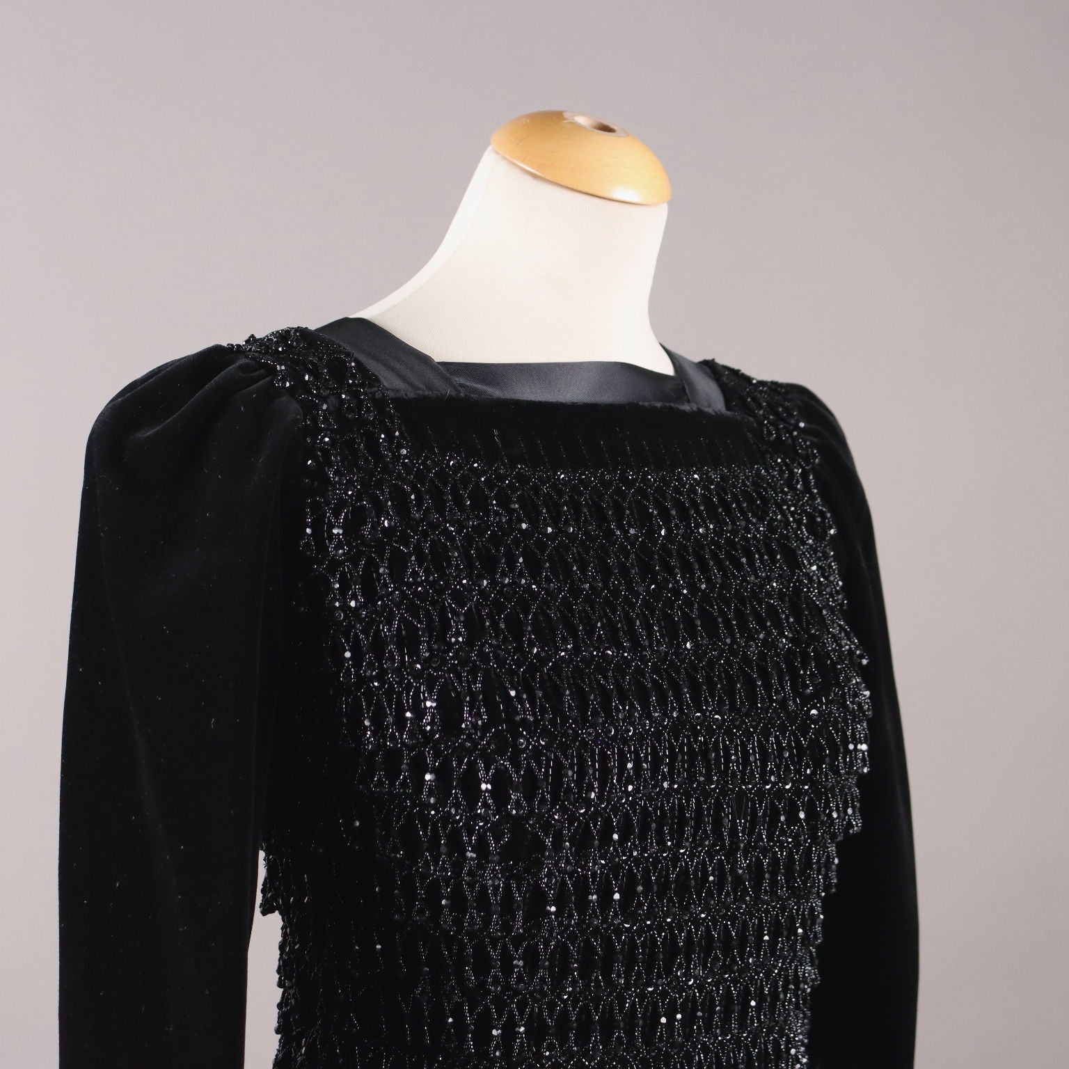  | Clothing & House Linens  Vintage