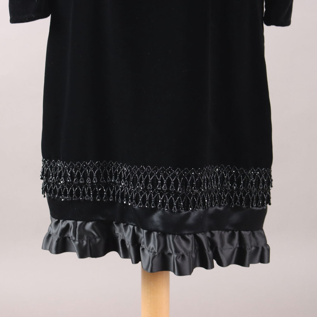  | Clothing & House Linens  Vintage