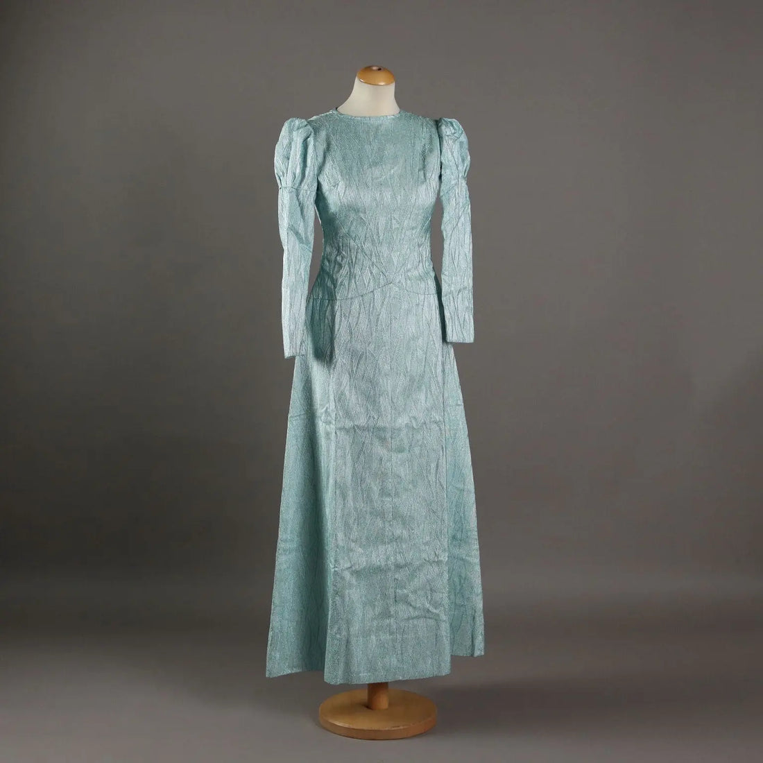 Vintage Dress Green Lamé Fabric UK Size 10 Italy 1960s-1970s - UK Size 10 | Clothing & House Linens | Vintage