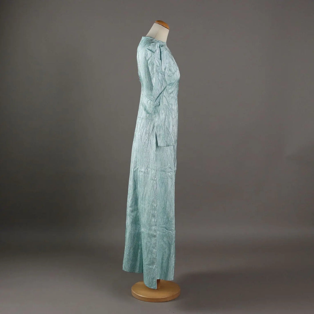 Vintage Dress Green Lamé Fabric UK Size 10 Italy 1960s-1970s - UK Size 10 | Clothing & House Linens | Vintage