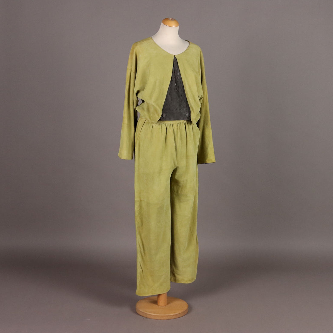  | Clothing & House Linens  Vintage