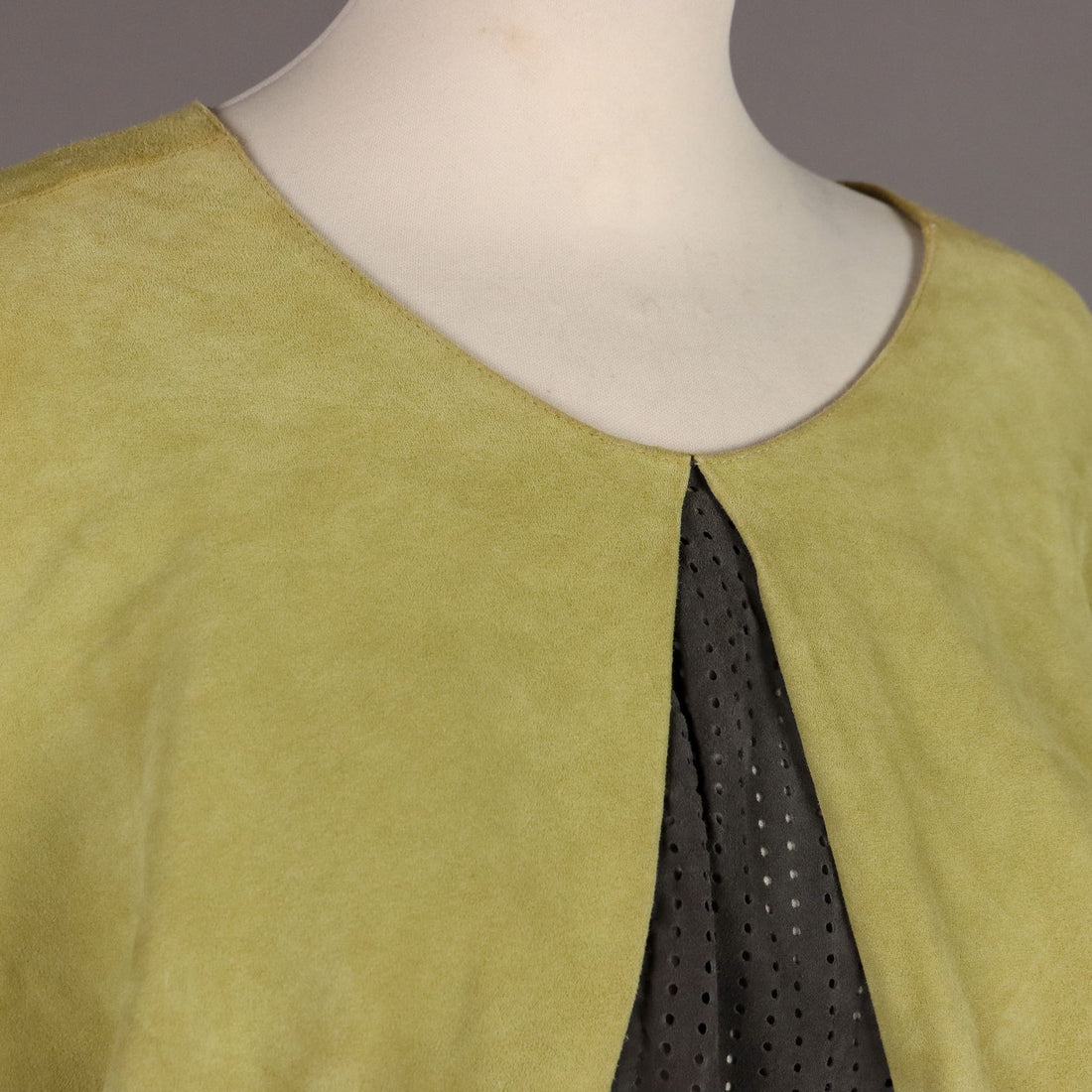  | Clothing & House Linens  Vintage