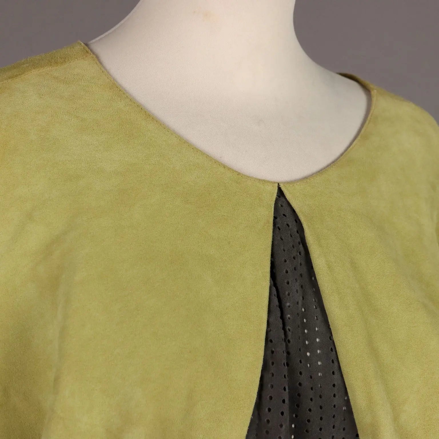 Vintage Suit Franca Mossini Suede UK Size 10 Italy 1980s-1990s - UK Size 10 | Clothing & House Linens | Vintage